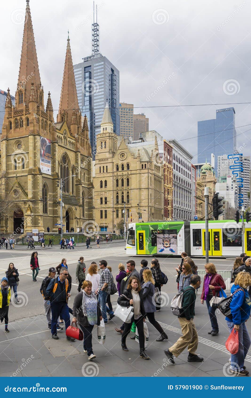 People Walking Along Swanston Street in Melbourne in Winter Editorial Photo  - Image of travel, people: 57899391