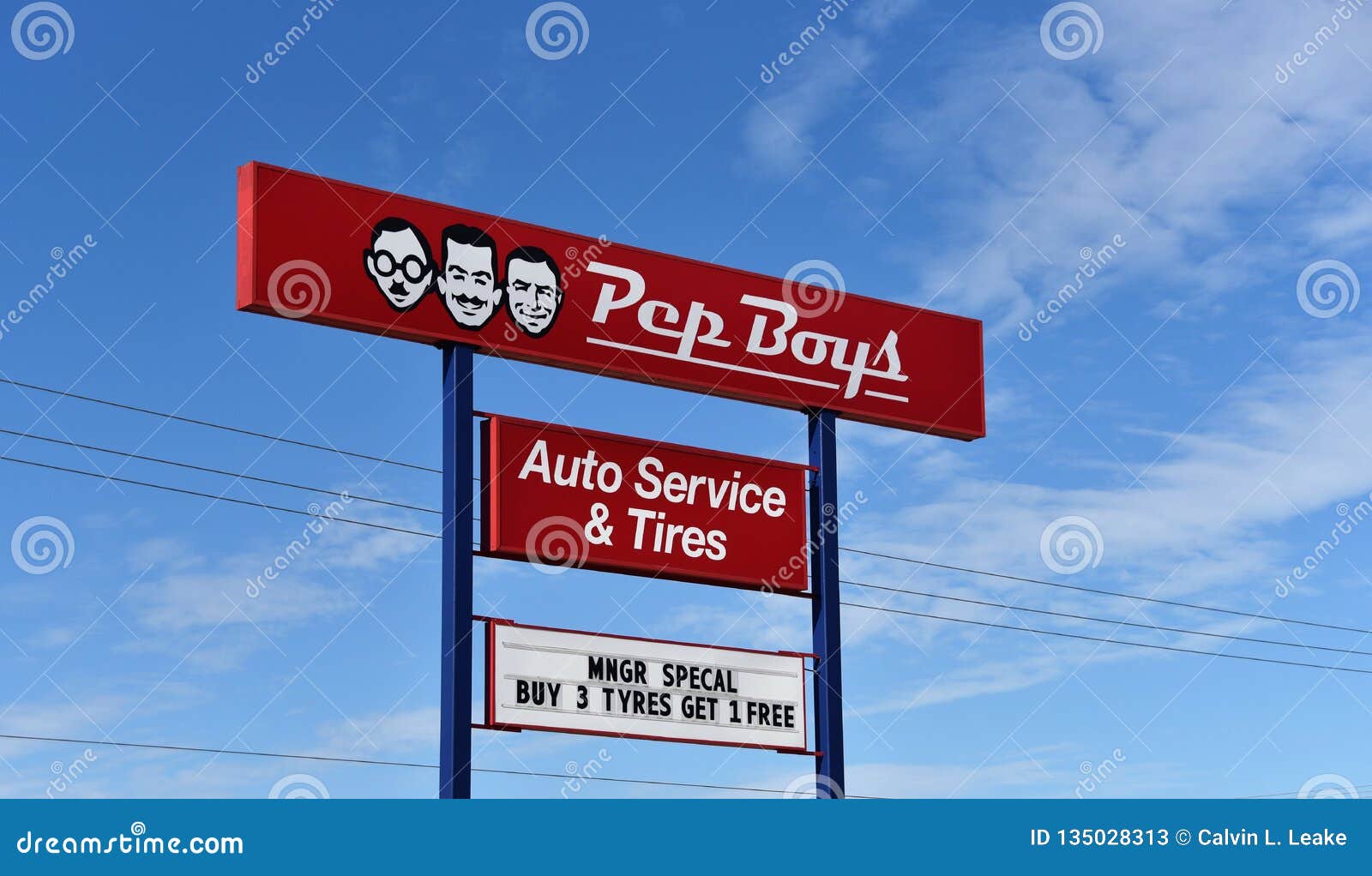 Pep Boys Auto Service Y Neumáticos Foto de archivo editorial - Imagen ...