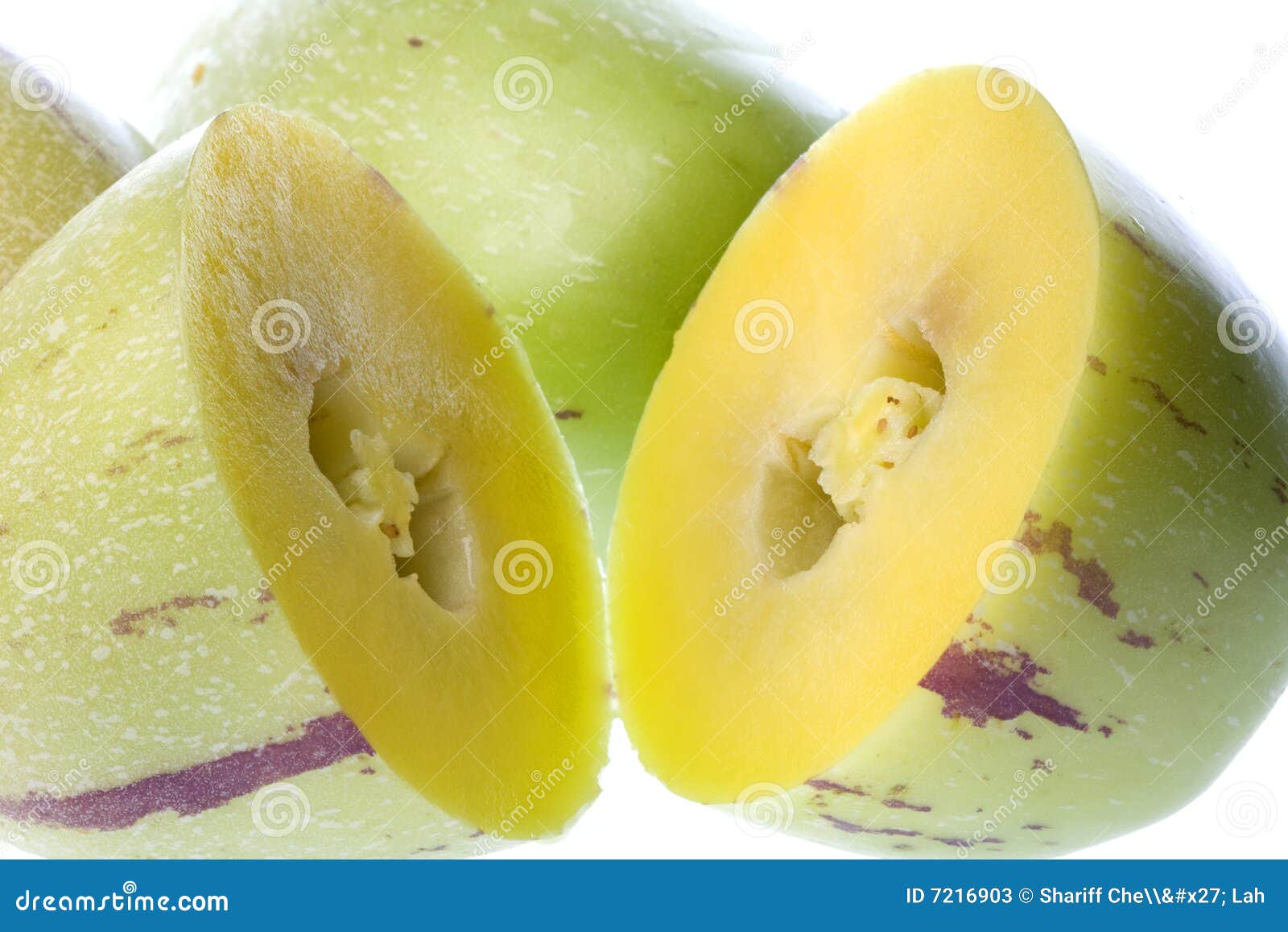 pepino dulce (melon pears) 