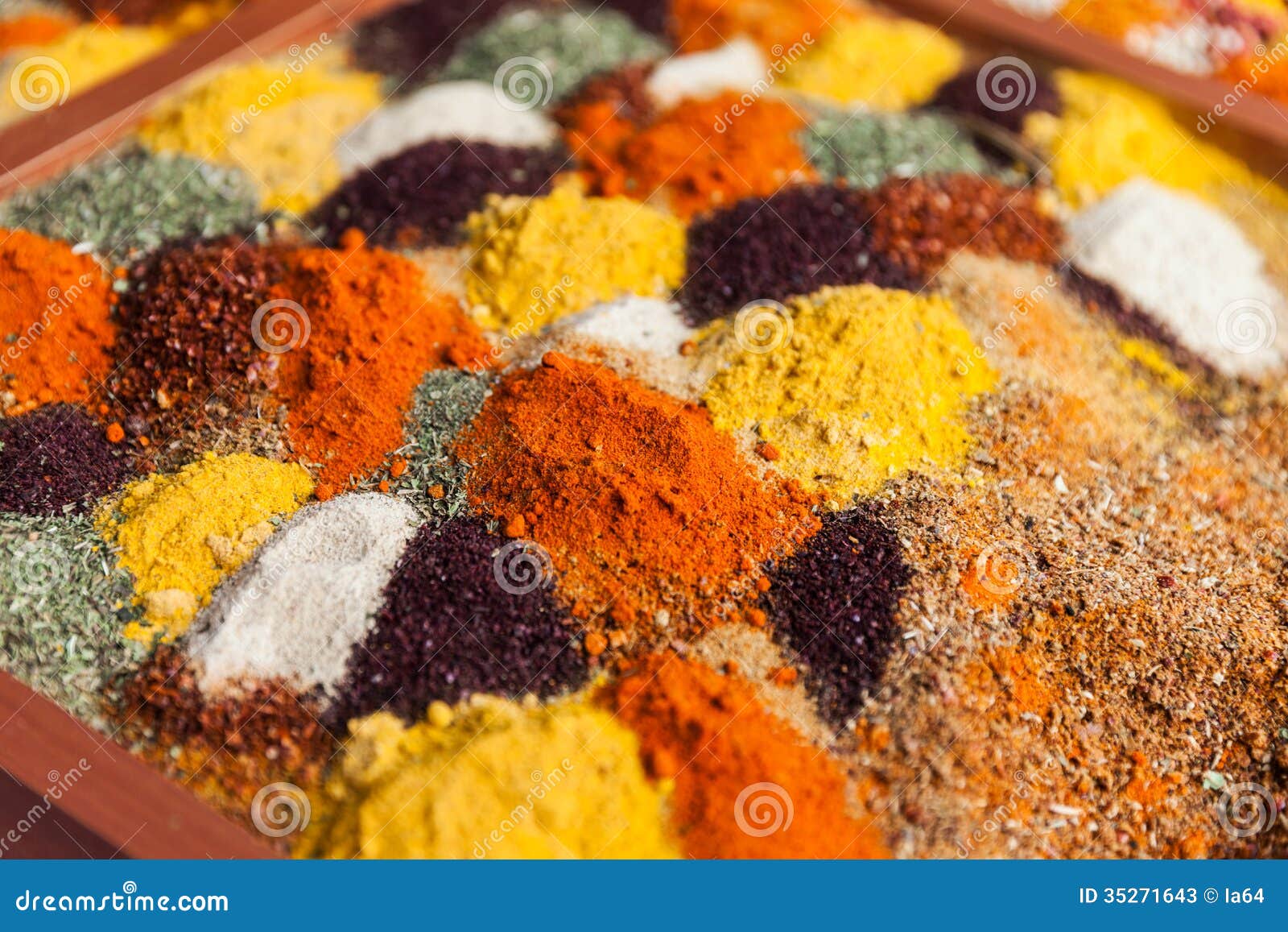 pepper powder herbal spice condiment ingredients at food market
