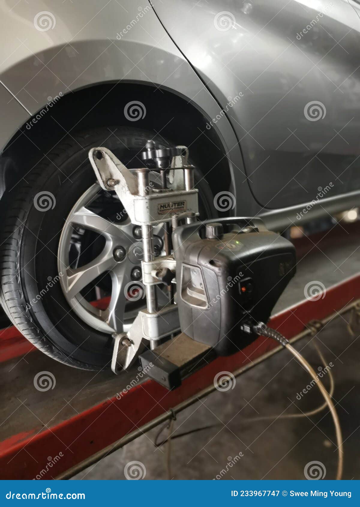 what is camber on a car alignment