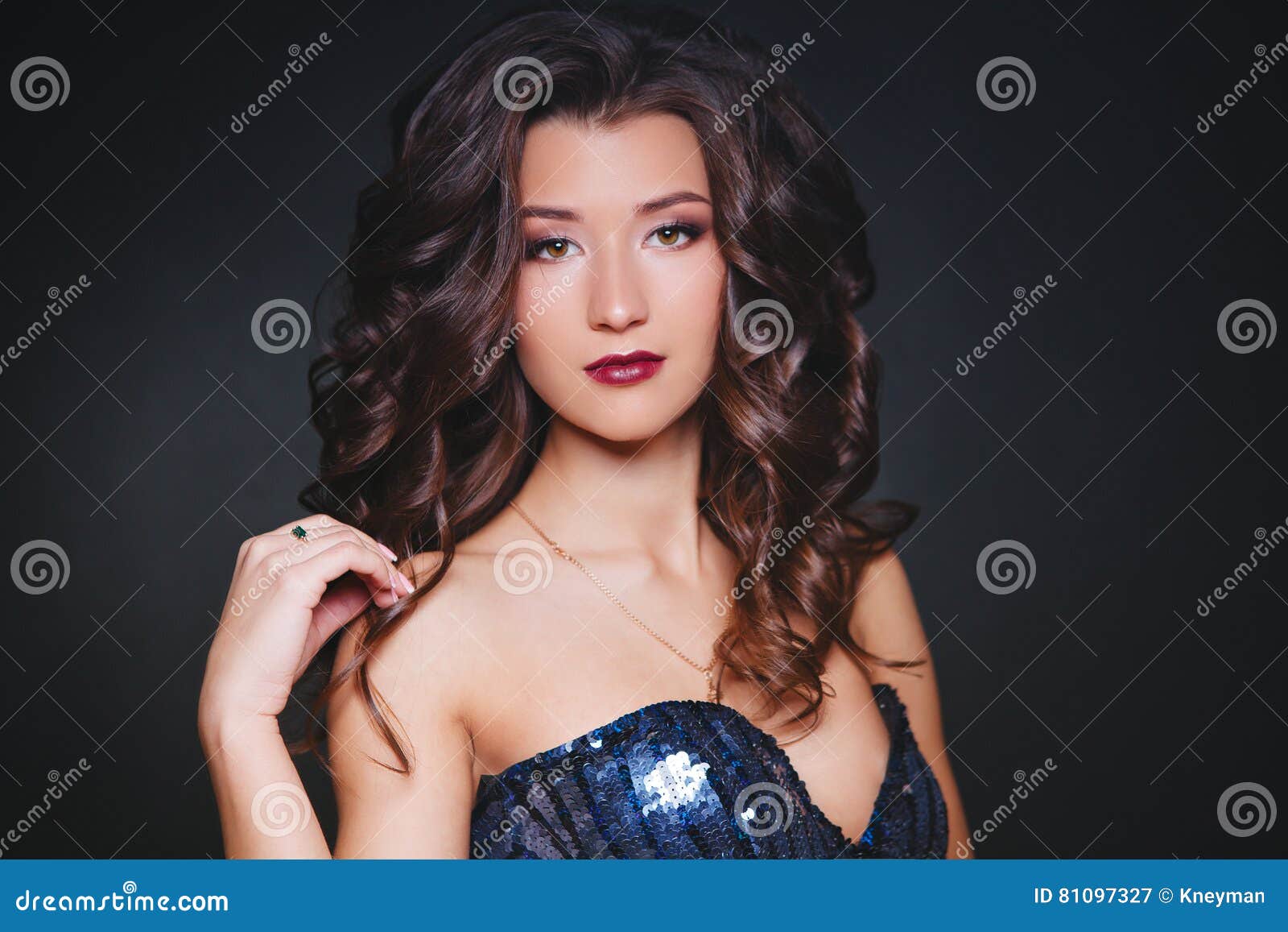 Perfect Make Up And Hairstyle Portrait Of Beautiful Curly Brunette Woman Stock Image Image Of