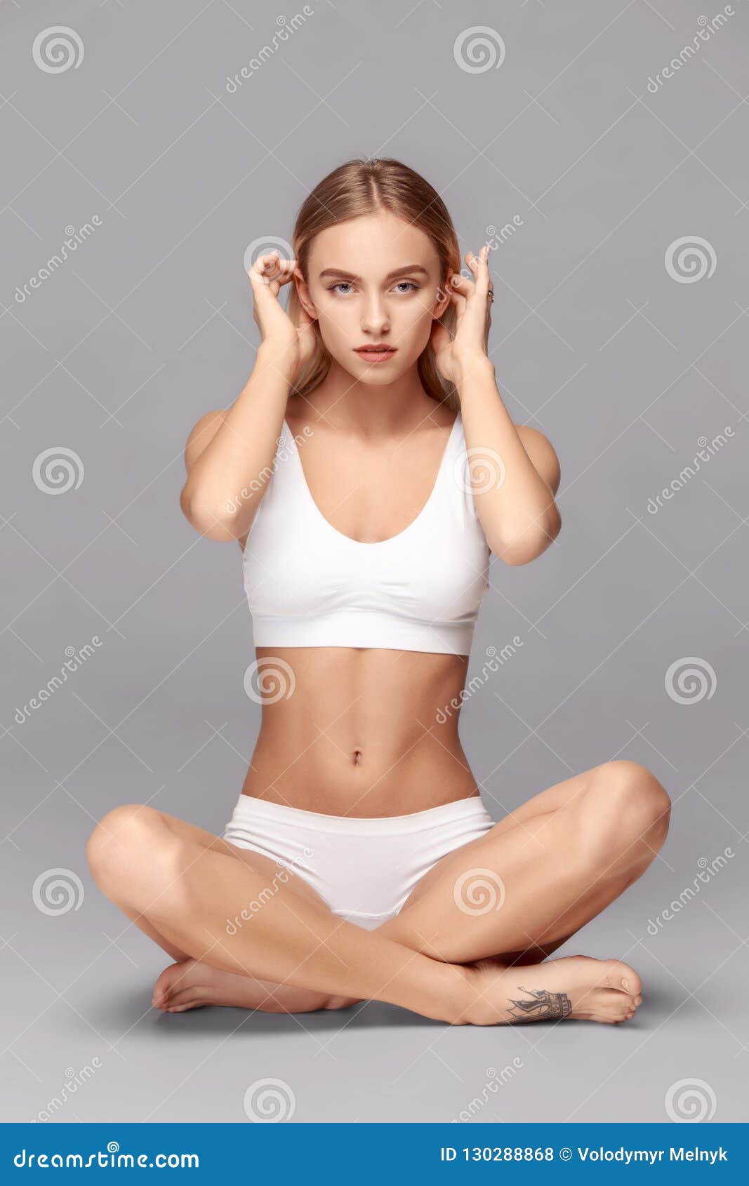 Perfect Slim Toned Young Body of the Girl . Stock Photo - Image of  caucasian, lifestyle: 130288868