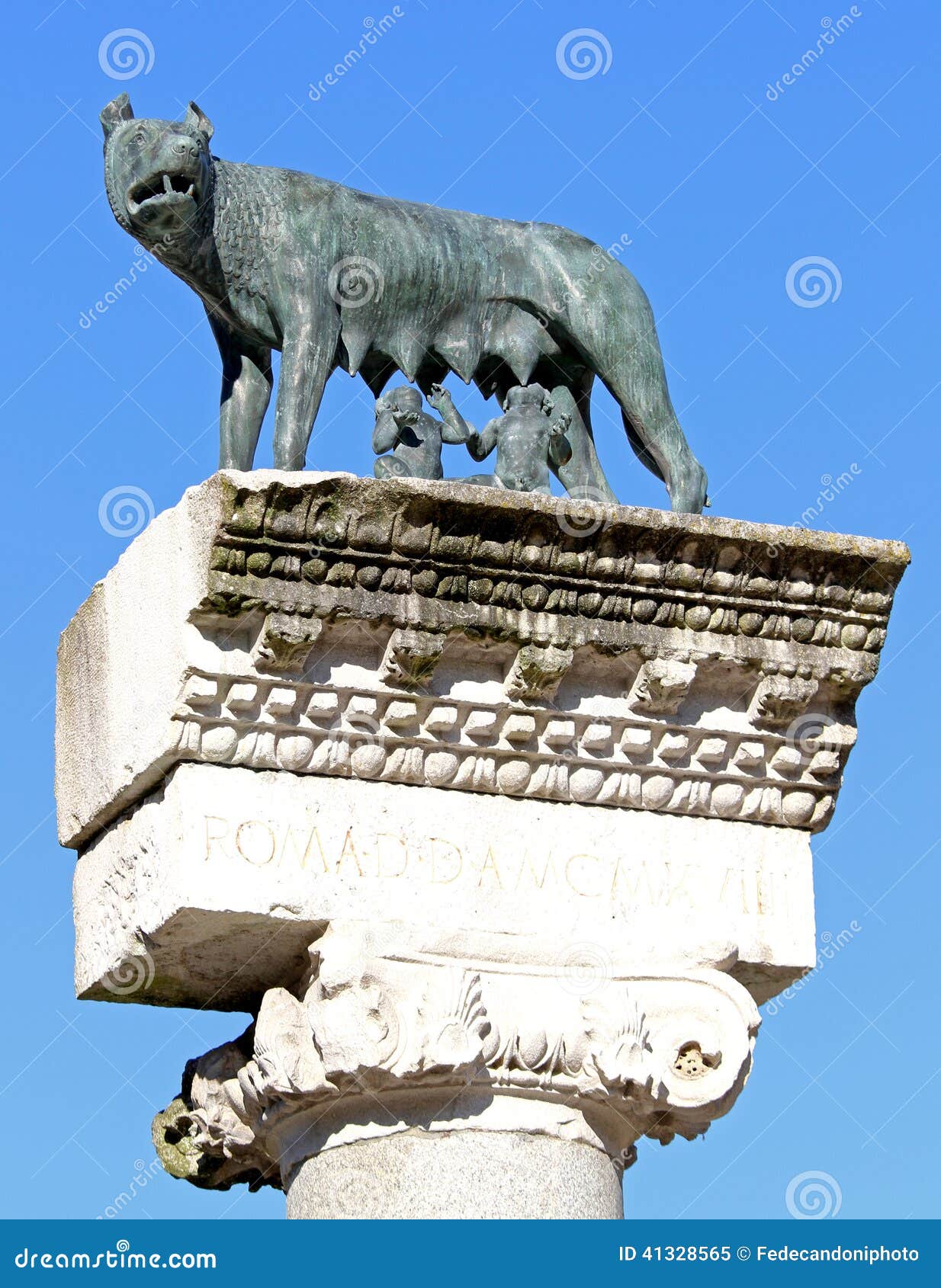 Perfect Statue of CAPITOLINE WOLF with the Twins Romulus and Rem Stock ...