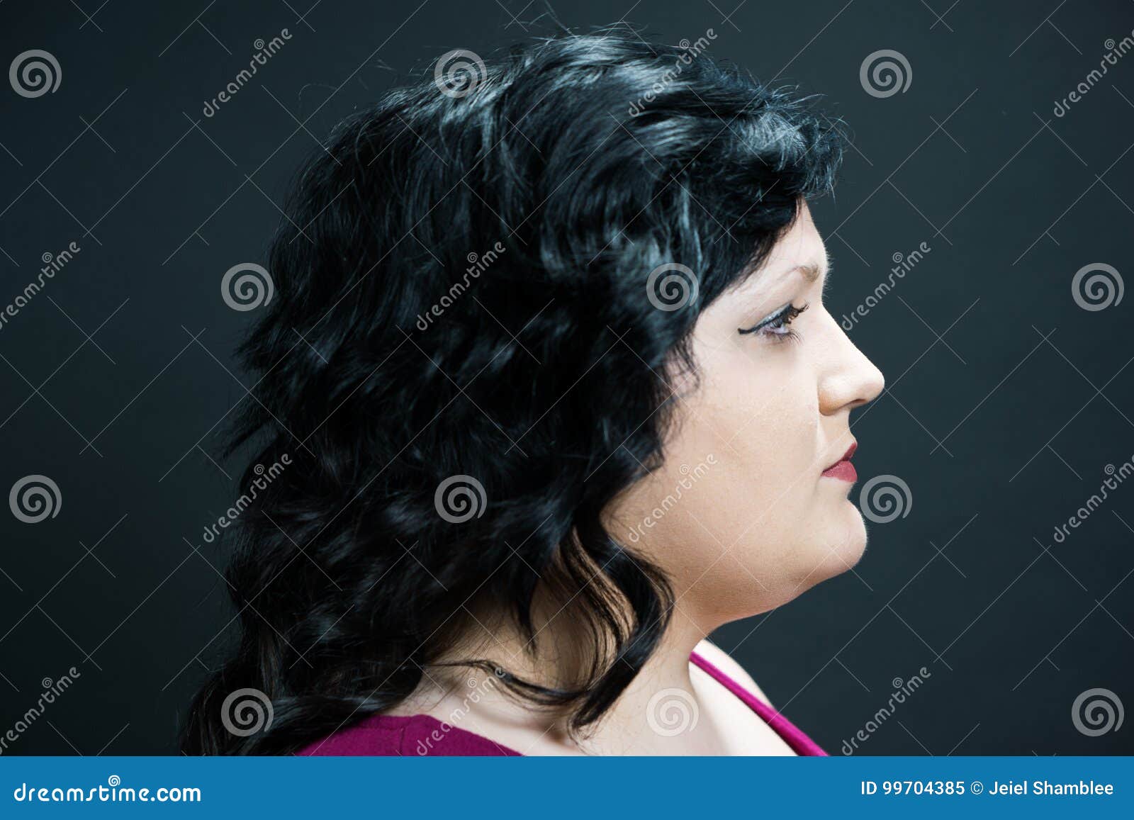 Perfil da menina imagem de stock. Imagem de olhos, mulher - 137751