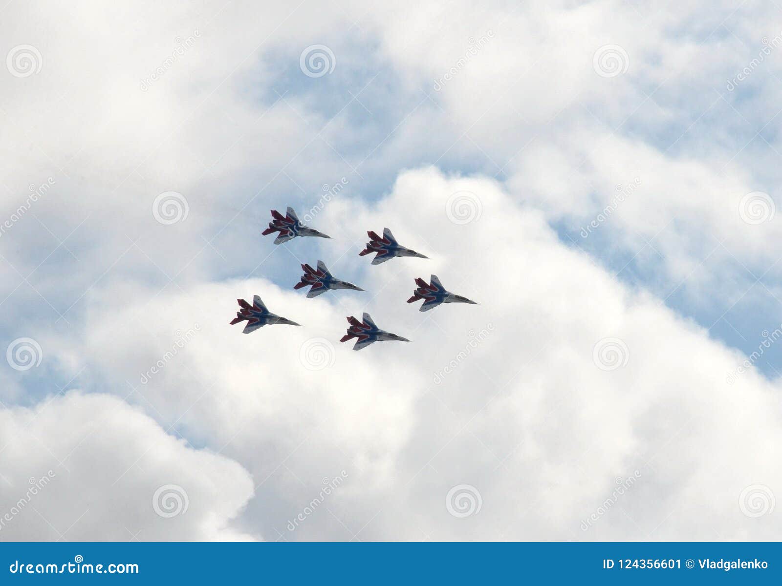 performance of the swifts aerobatic team on multi-purpose highly maneuverable mig-29 fighters over the myachkovo airfield