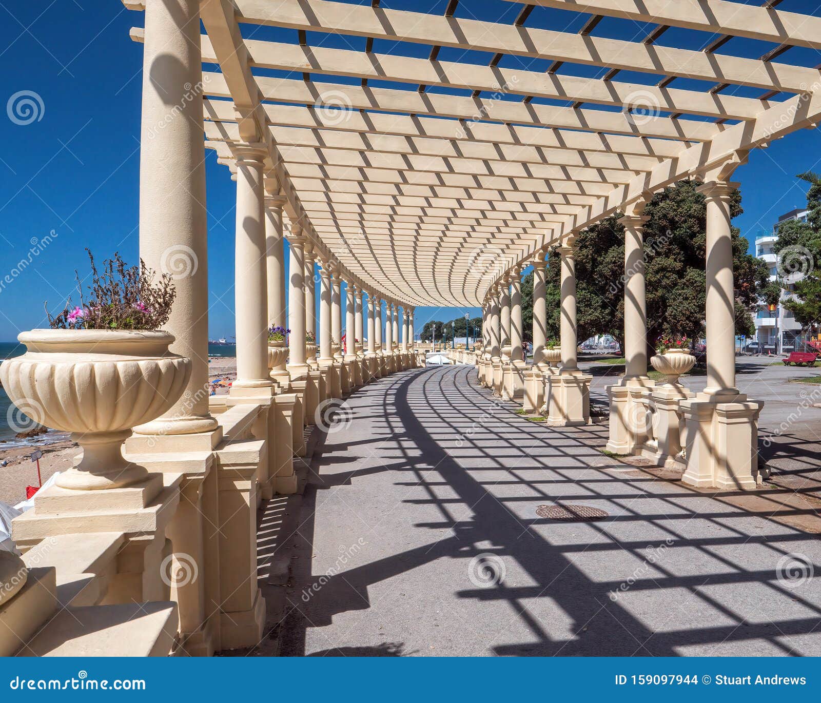 pergola da foz, foz do douro, portugal.