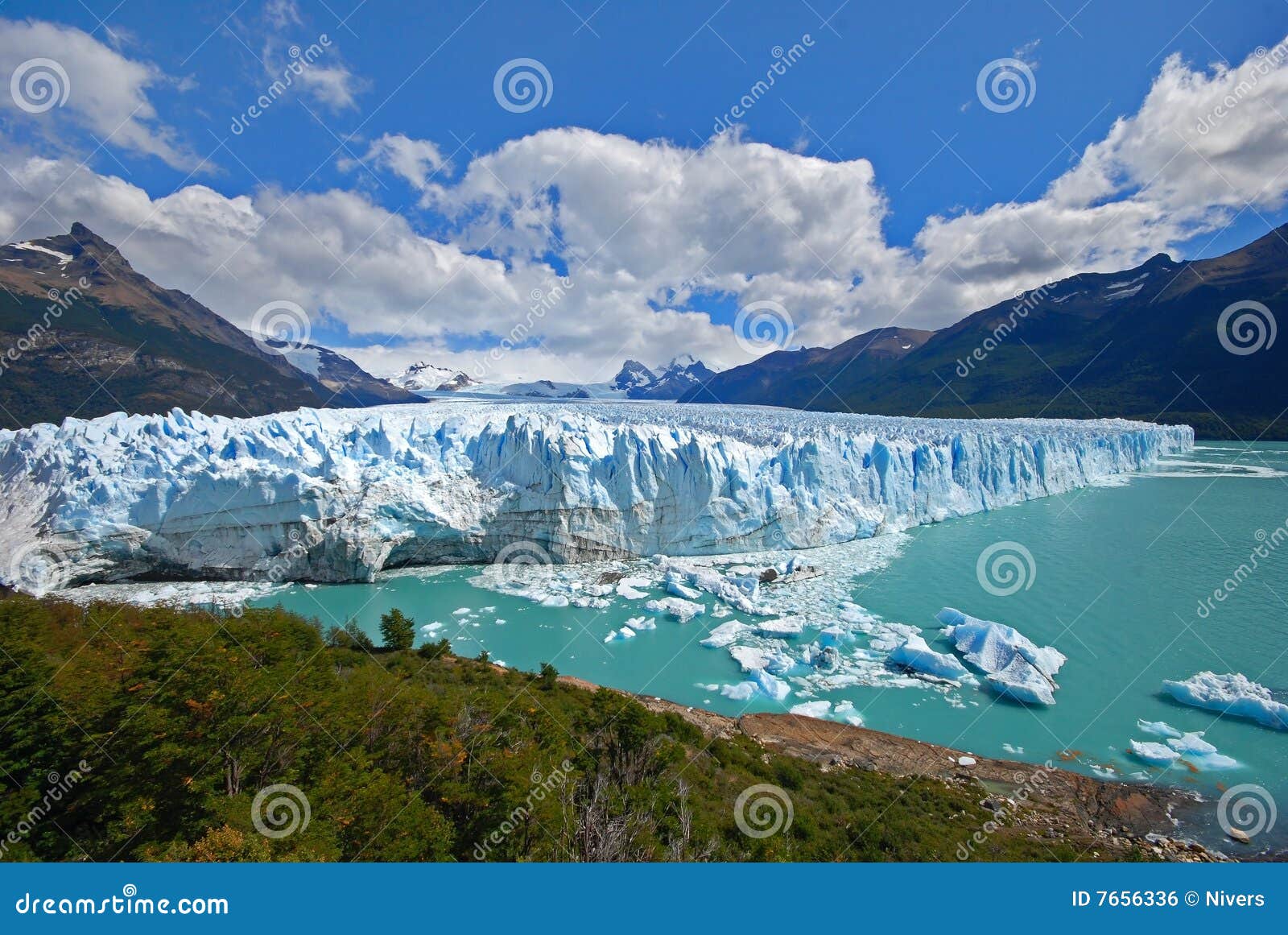 perito moreno glacier