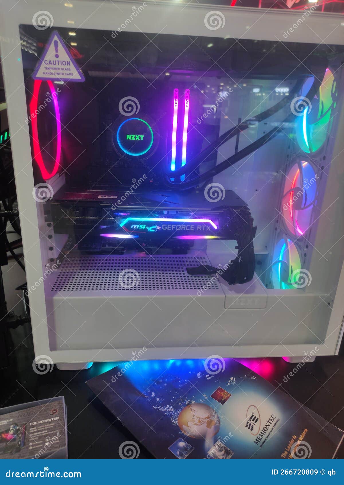 Personal computer gaming editorial stock image. Image of processor