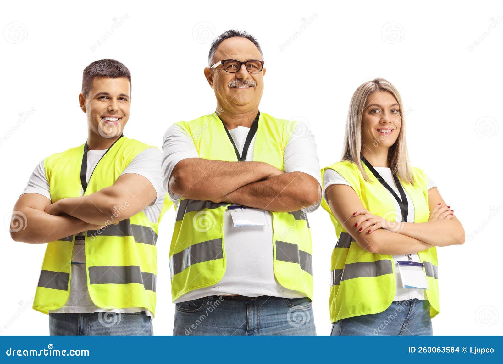 Personnes Portant Des Gilets De Sécurité Réfléchissants Et Posant Avec Des  Bras Croisés Photo stock - Image du projectile, r3fléchissant: 260063584