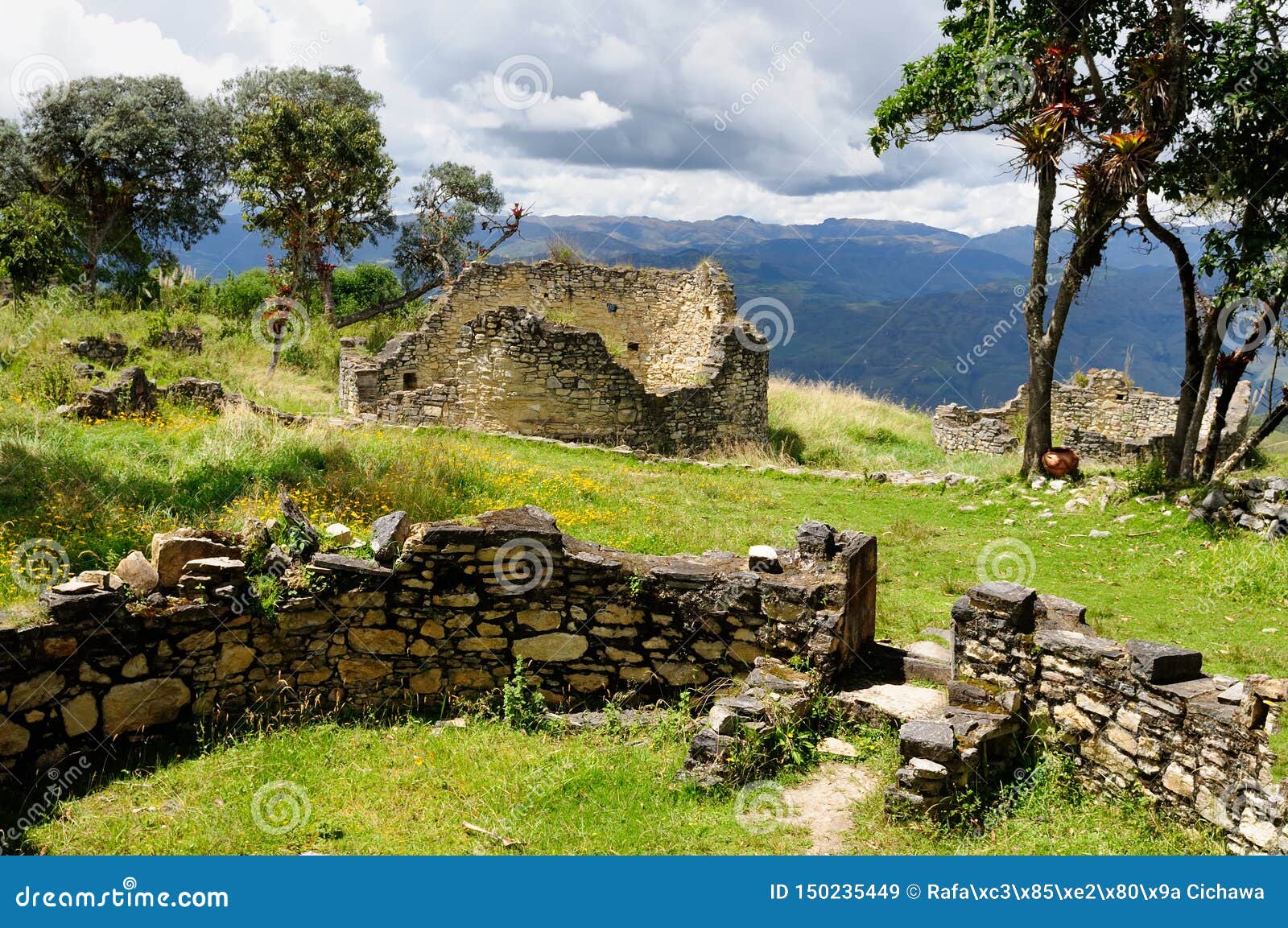 peru, kuelap extraordinary archeological site near chachapoyas