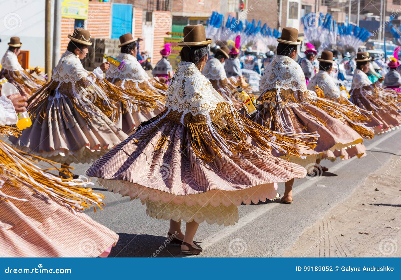 Peruvian dance editorial photography. Image of clothe 99189052