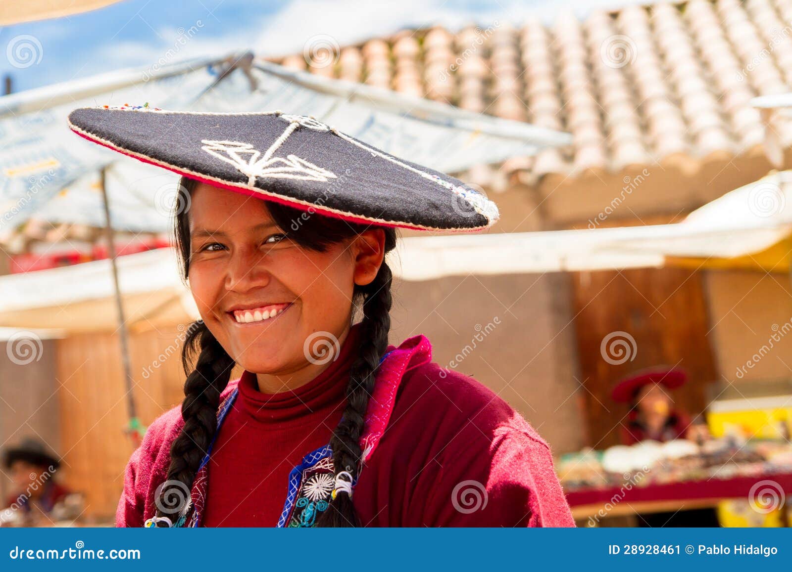 Peruvian Indian Woman In Traditional Dress Weaving Editorial Photo