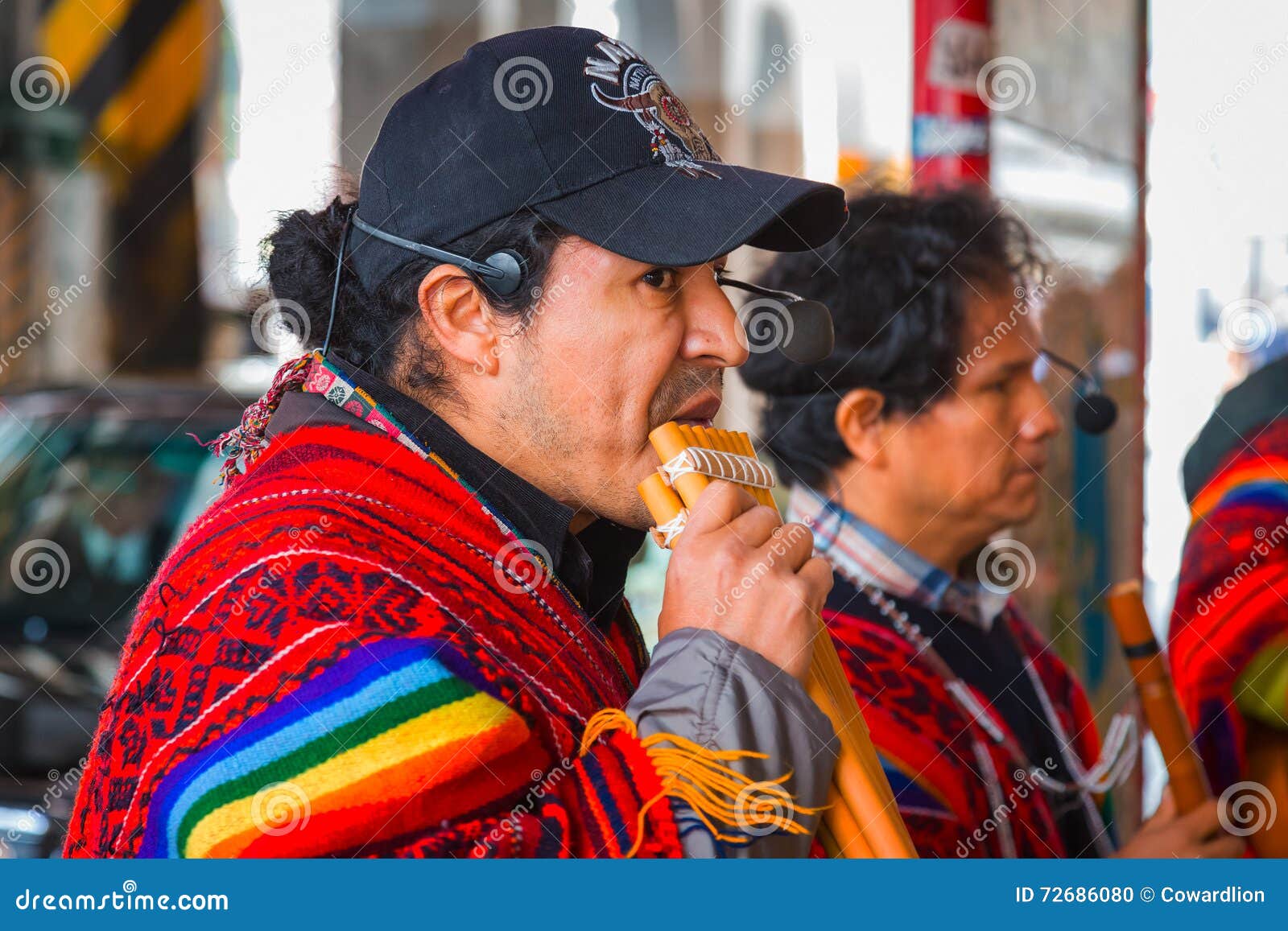 Peruvian Street Musicians in Tokyo Editorial Image - Image of flamenco ...