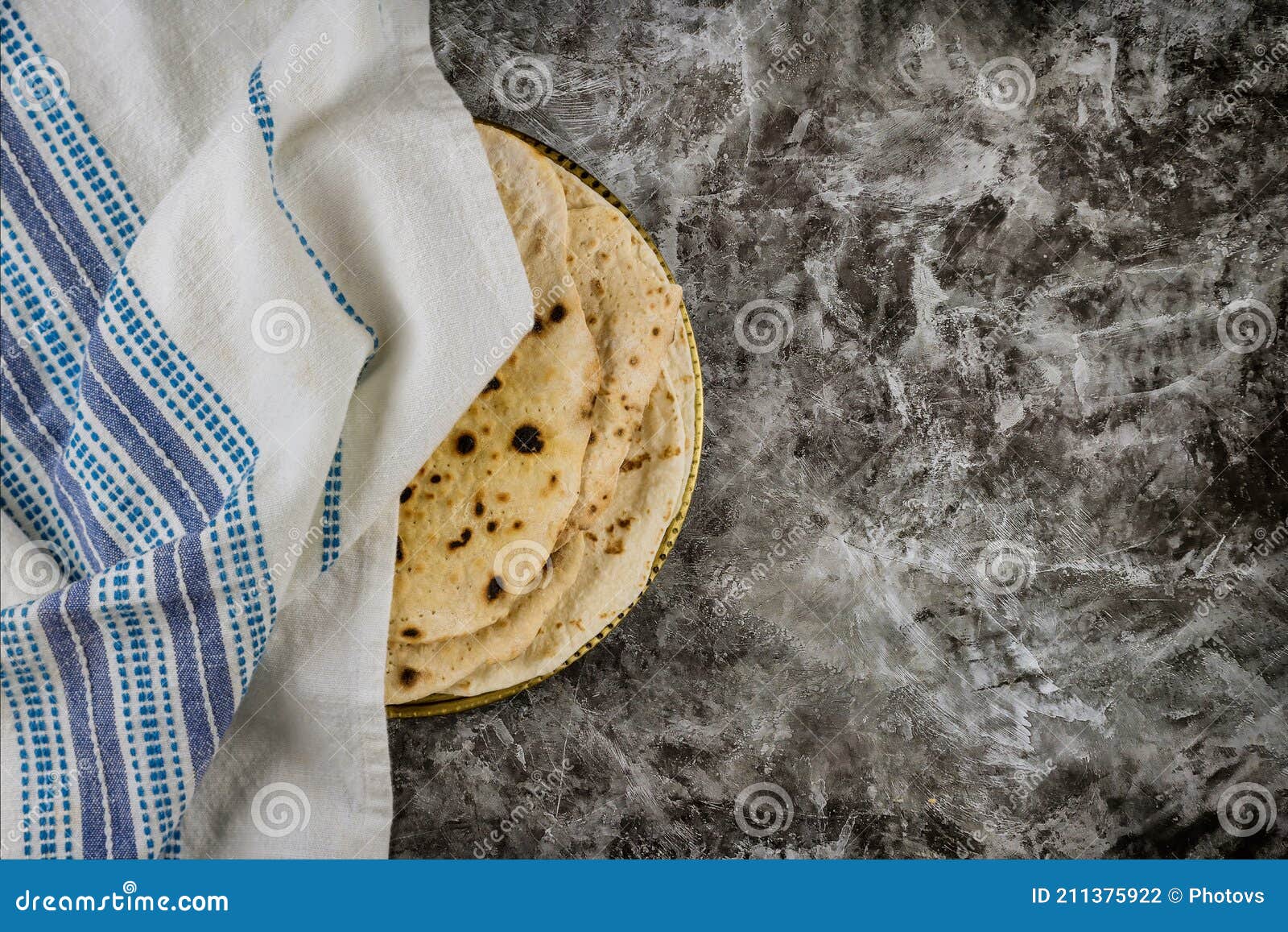 pesach celebration  judaism religious jewish holiday matza on passover