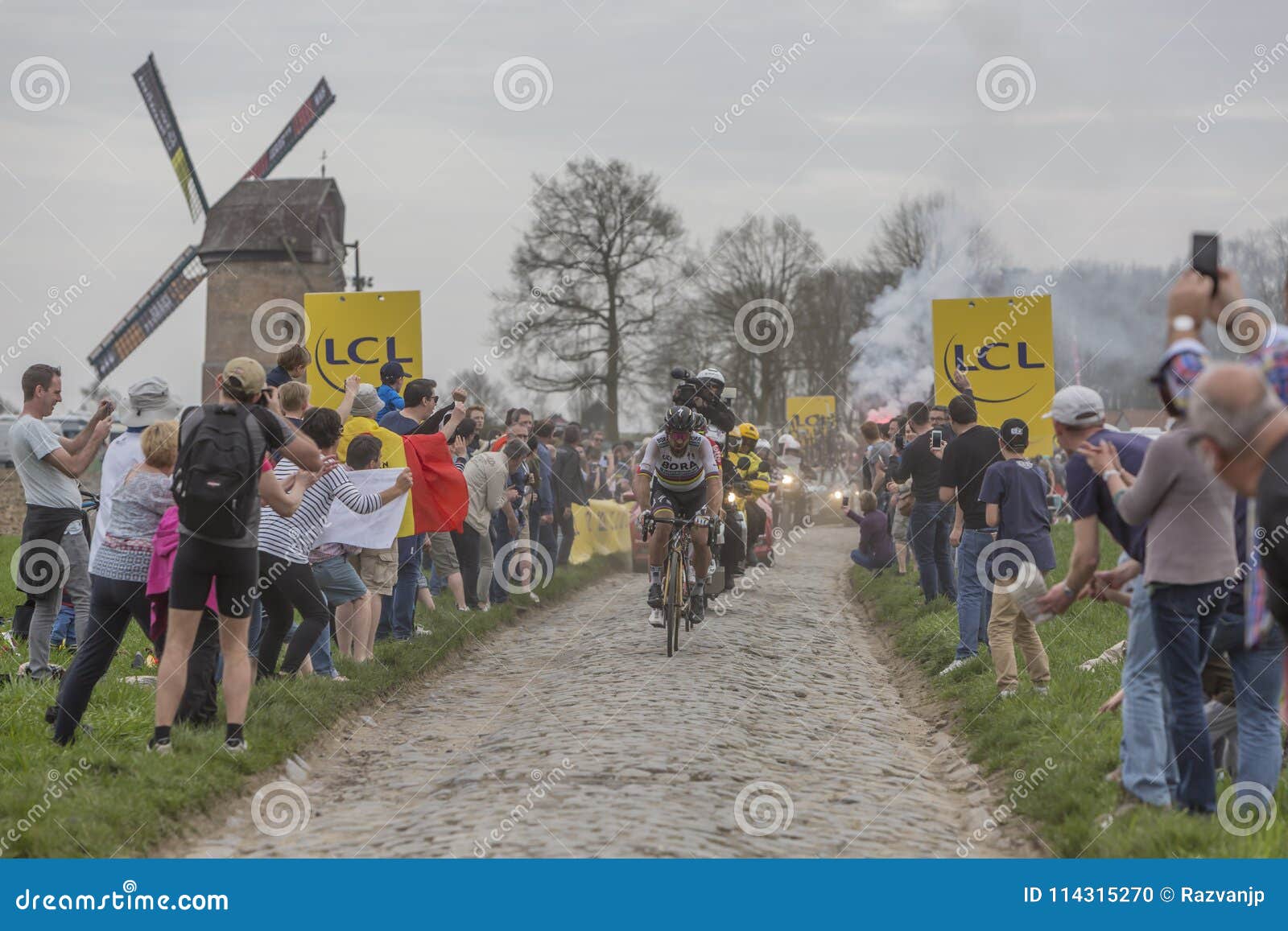 Peter Sagan - Parijs-Roubaix 2018 Redactionele Afbeelding - Image of ...