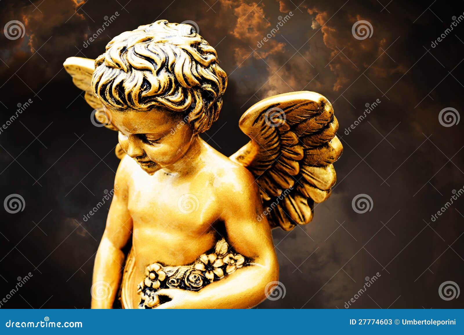 Petit Ange D Or Image Stock Image Du Ange Religion