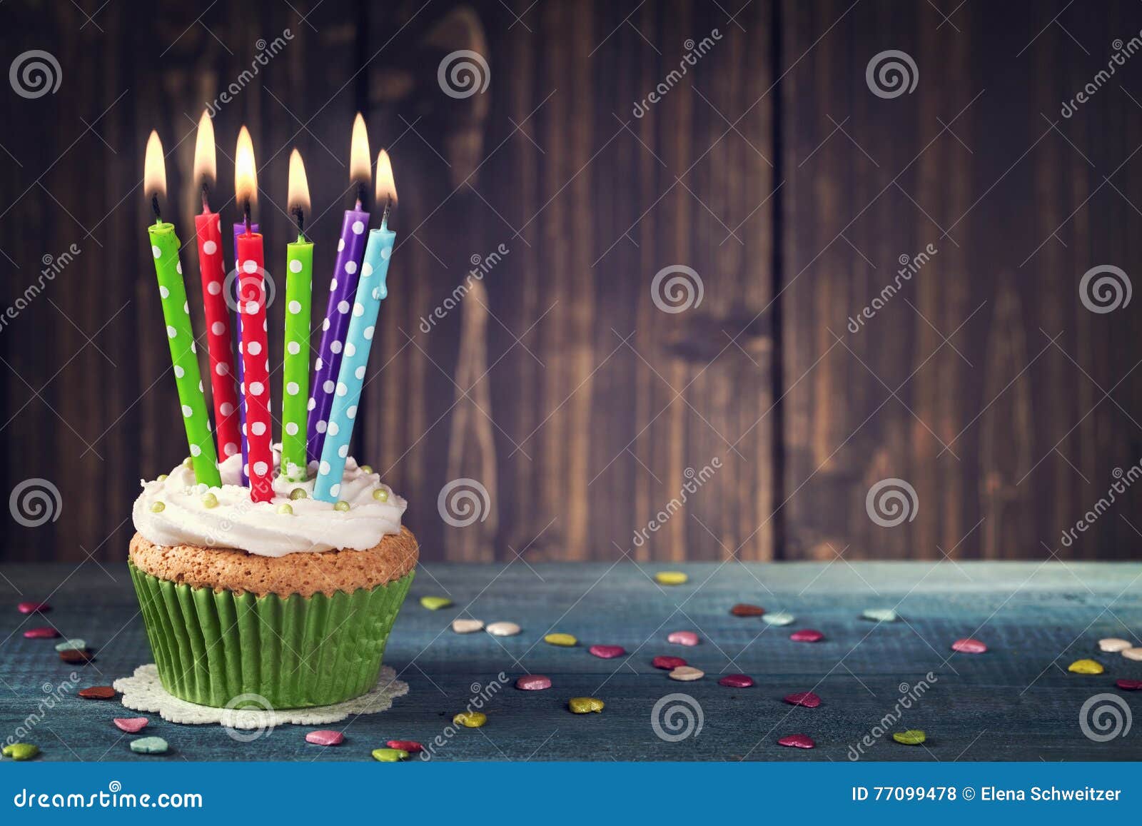 Joyeux anniversaire gâteau avec bougie | Sticker