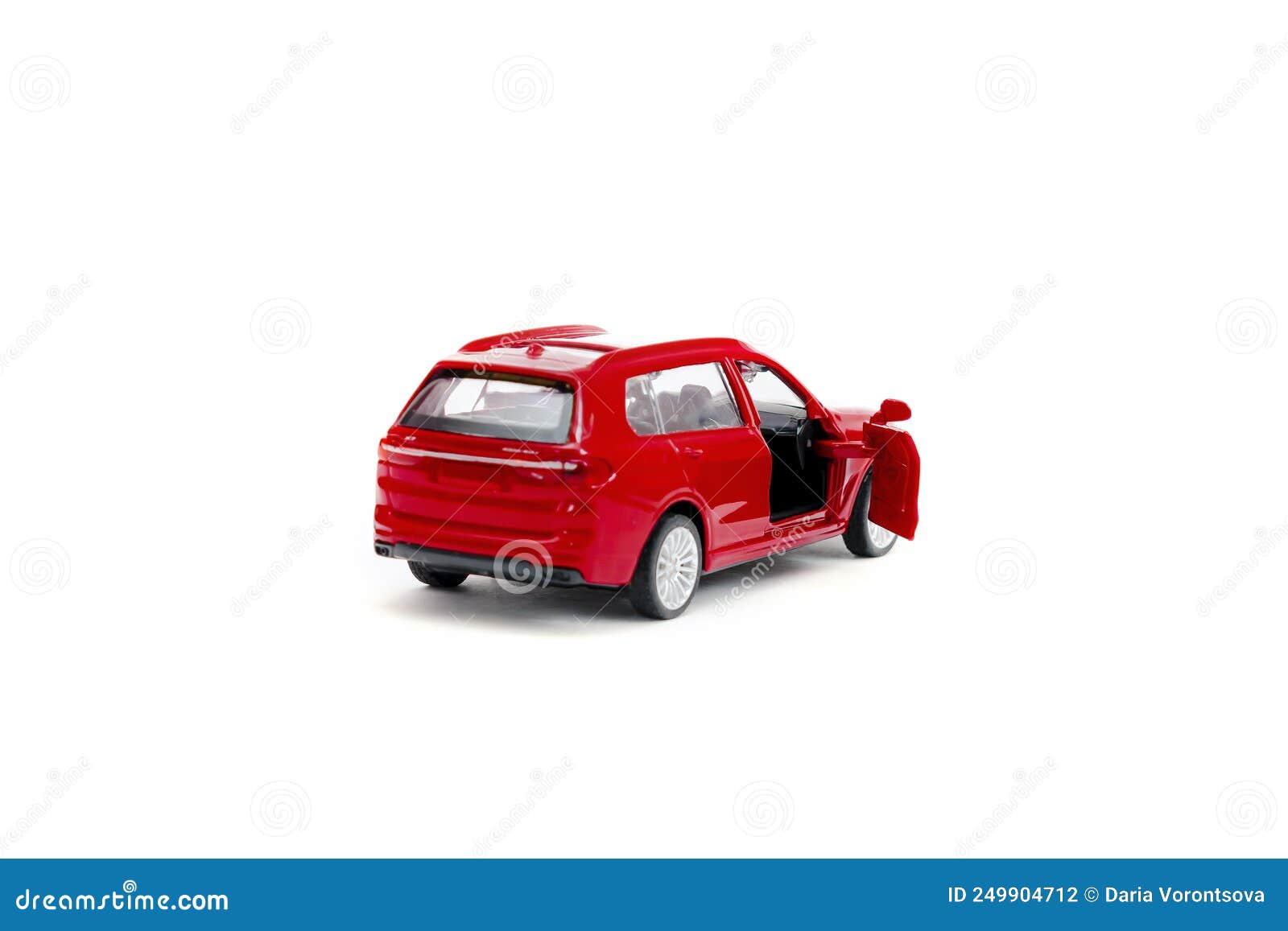 Petit Mini-jouet De Voiture En Plastique Rouge Coloré Isolé Sur