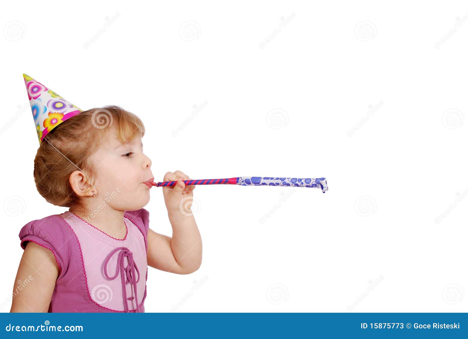 Petite Fille Avec Le Chapeau Et La Trompette D Anniversaire Image Stock Image Du Trompette Anniversaire Petite Fille Avec Le Chapeau Et La Trompette D Anniversaire Image Stock Image Du Trompette Anniversaire