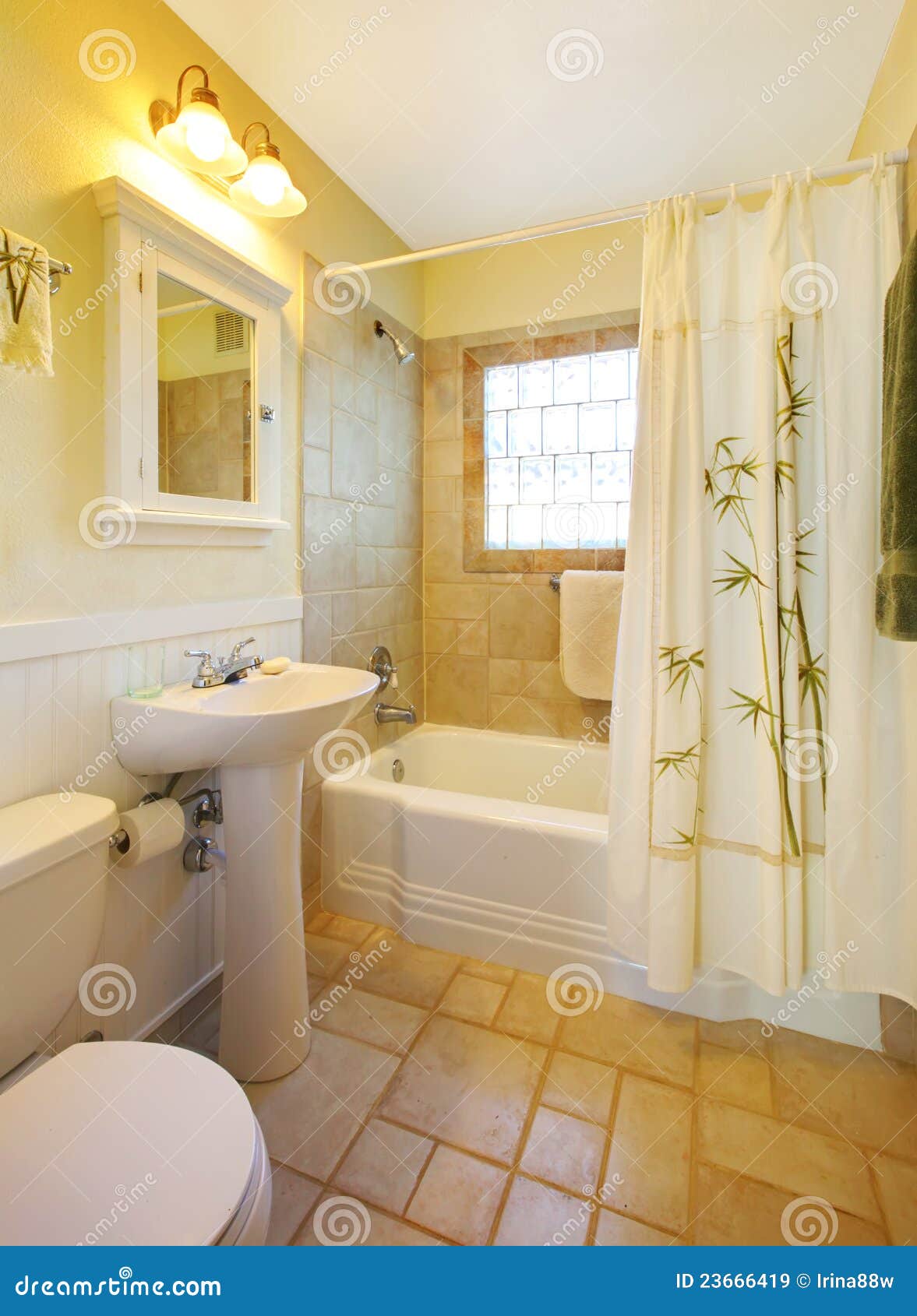 Belle petite salle bain moderne avec haute résolution images ...