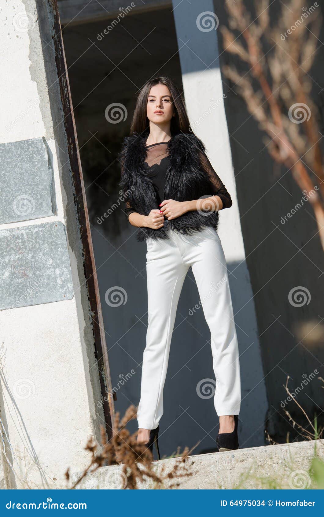 Petite Young Woman with Very Long Hair Wear Heels and White Pants Stock  Photo - Image of bodysuits, lady: 64975034