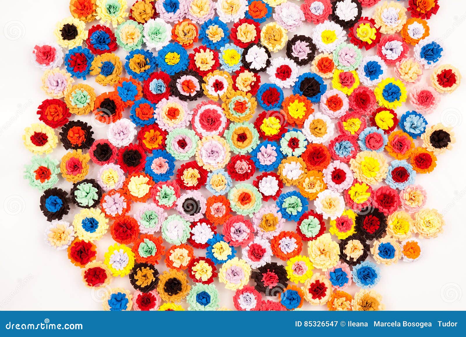 Petites Colorées Fleurs De Papier Image Stock Image Du