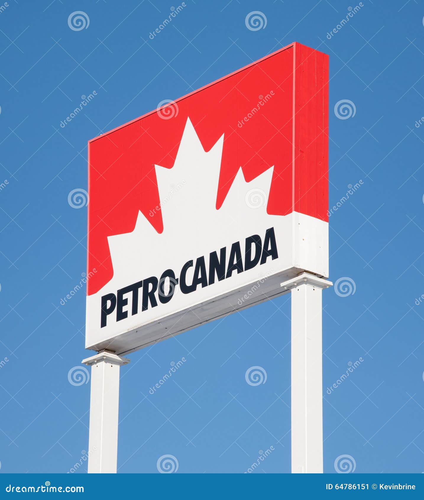 Petro Canada Sign redaktionelles foto. Bild von leistung 64786151