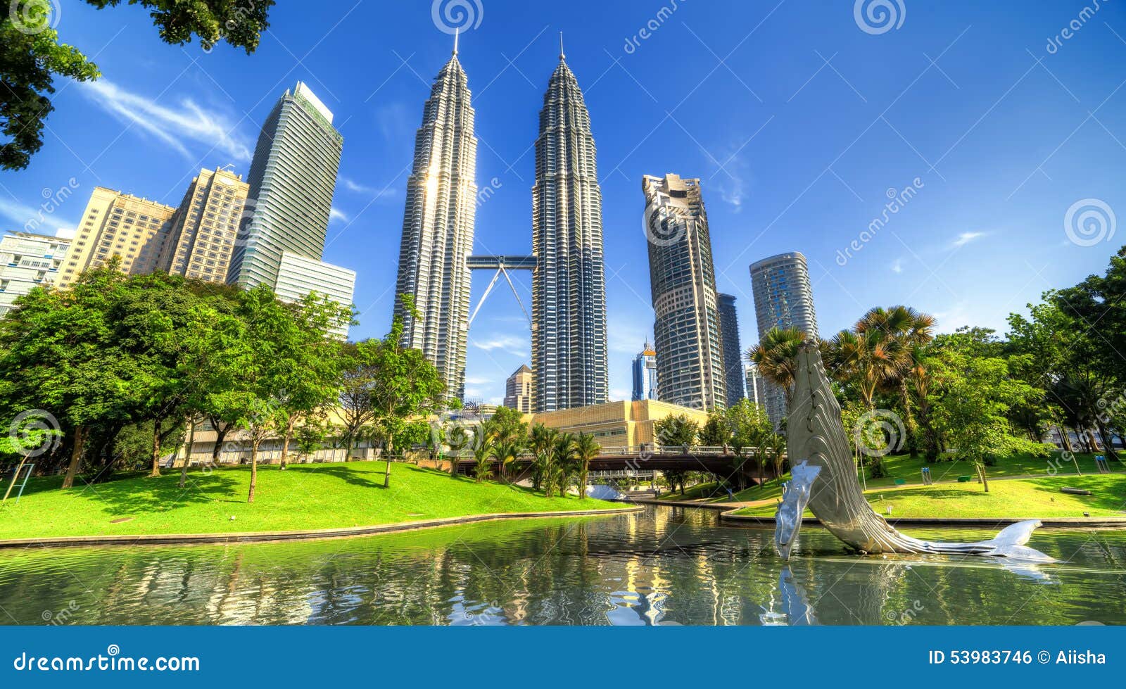 petronas towers in kuala lumpur