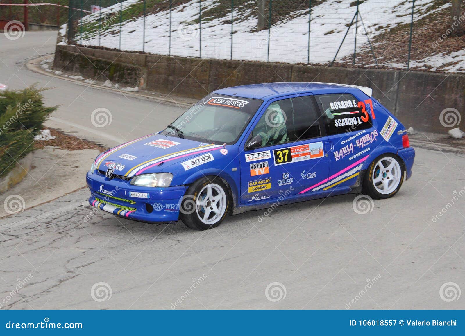 Peugeot 106 race car editorial photography. Image of williams - 106018557