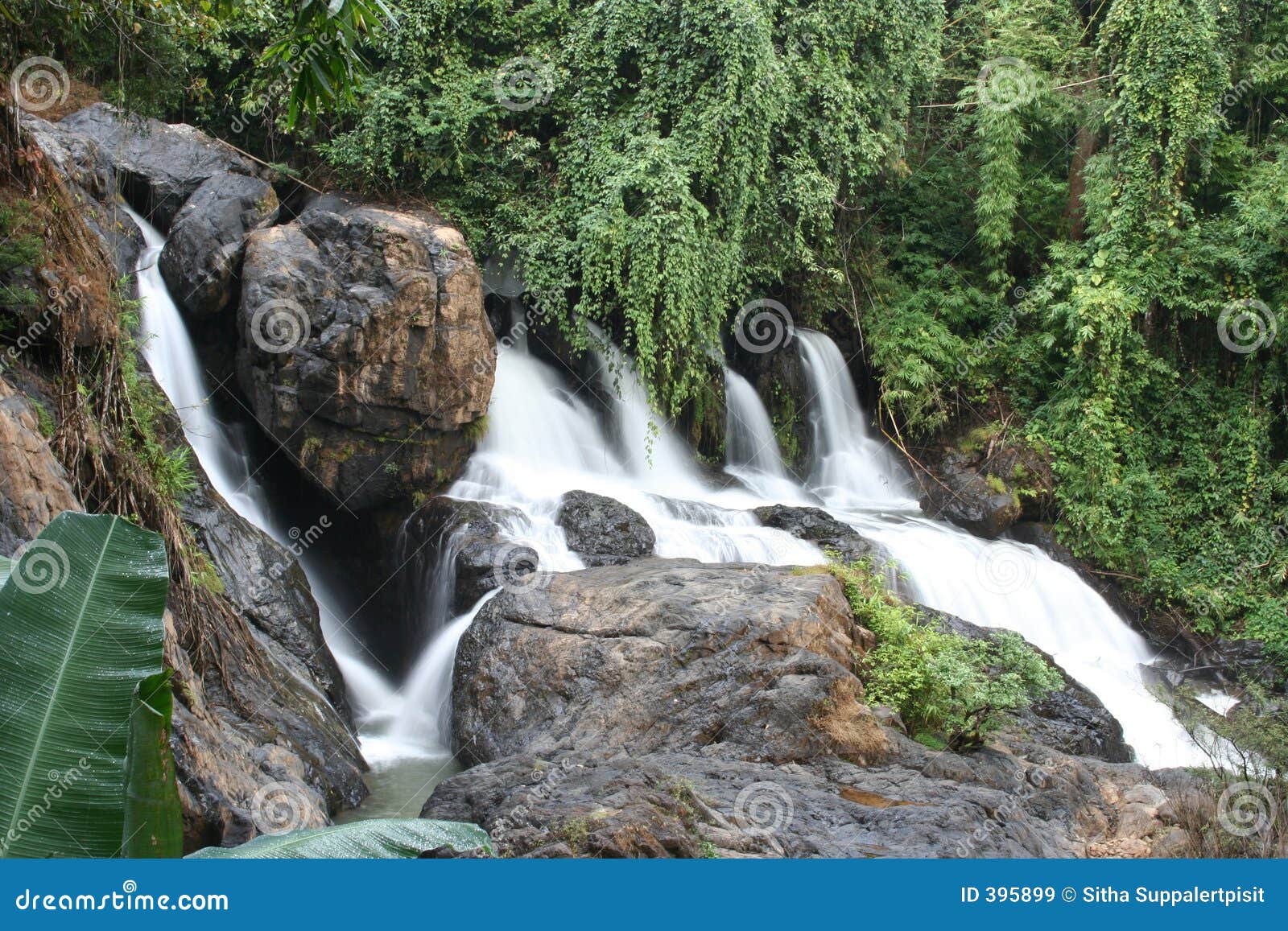 pha suer waterfall, mae hong son, thailand
