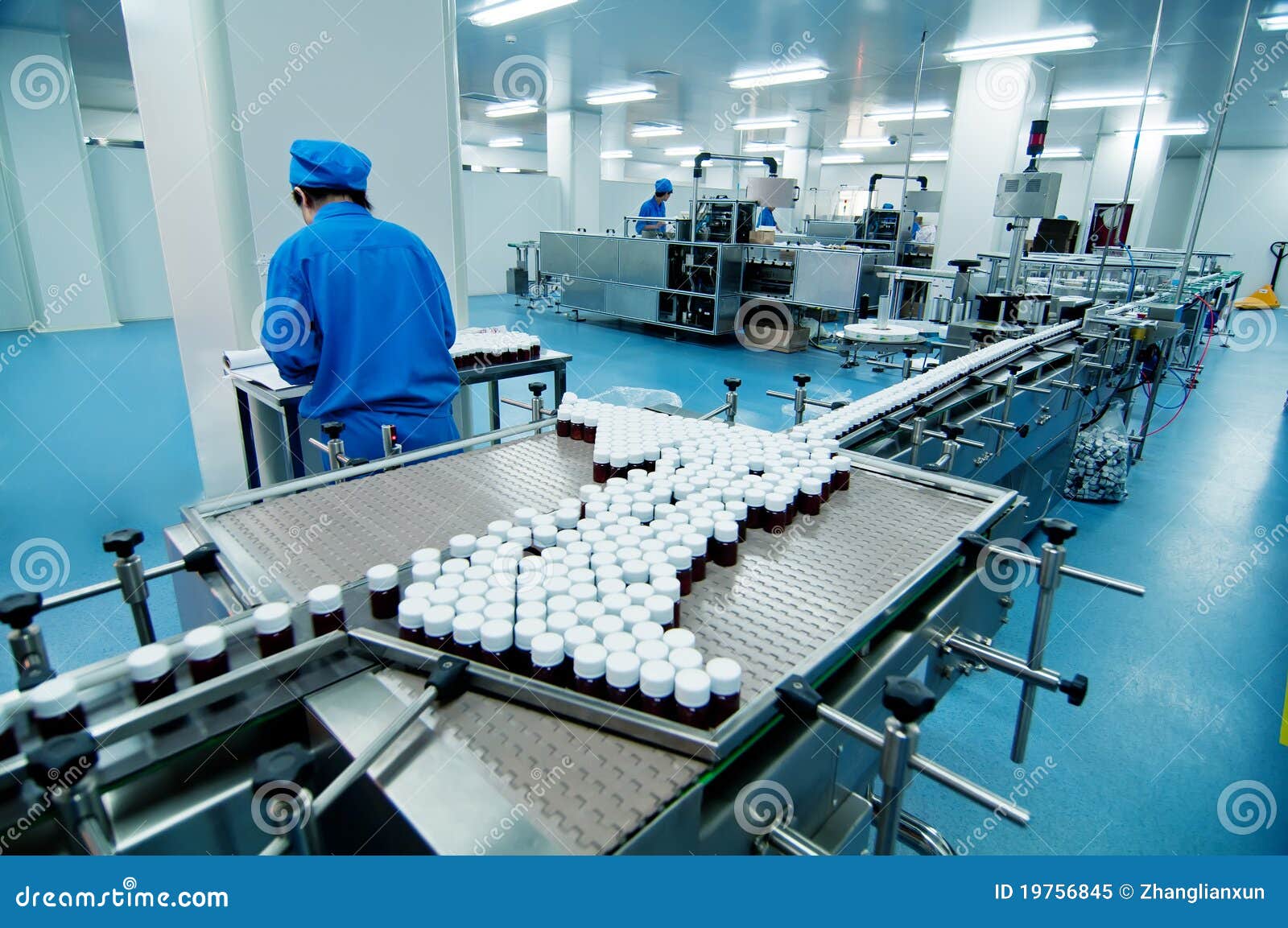 Pharmaceutical plant stock image. Image of doctors, adult 19756845