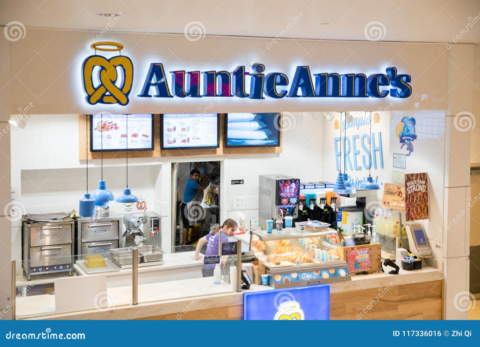 Auntie Anne`s is Original Pretzel and Lemonade Editorial Photo Image
