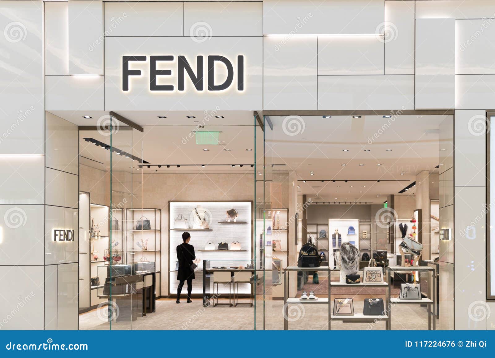 store fendi