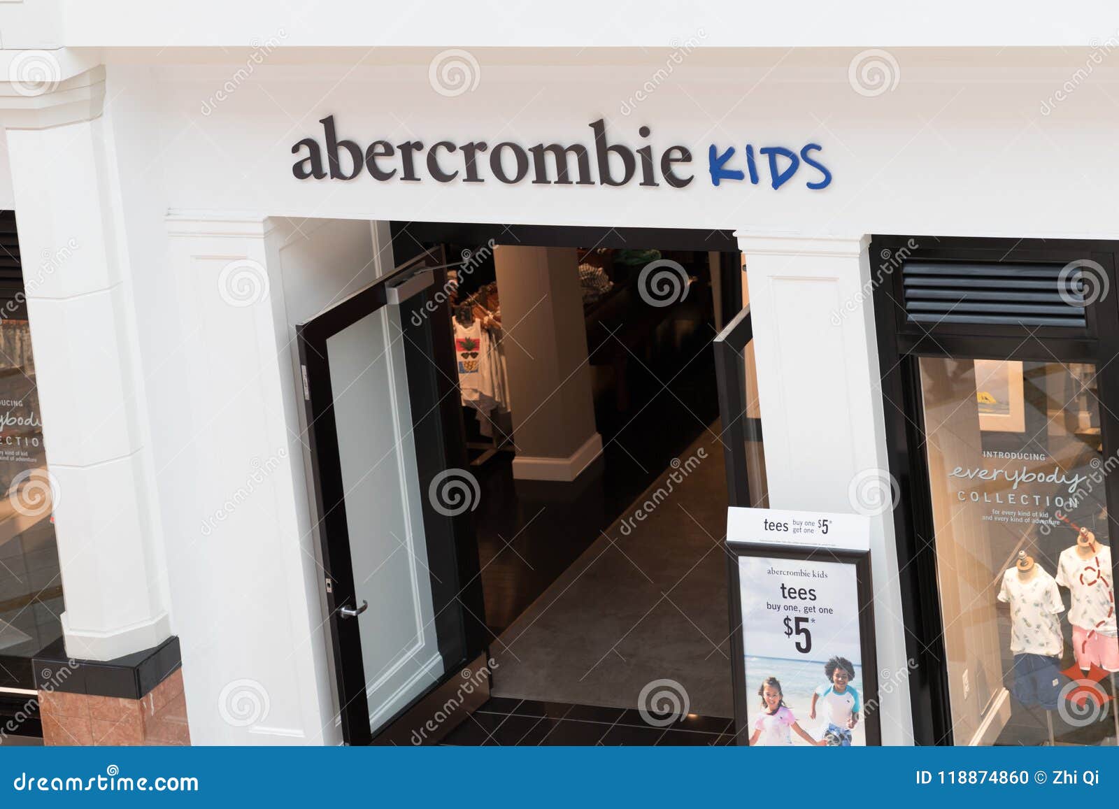 abercrombie kids store