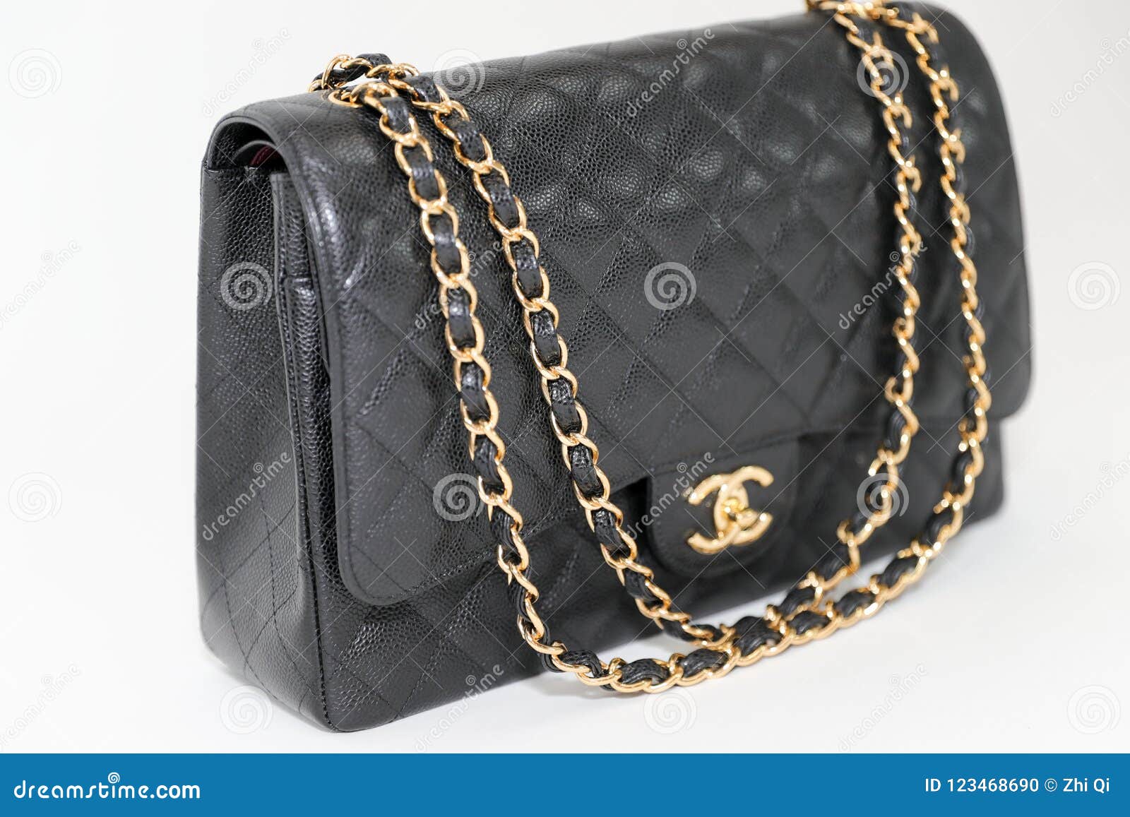 276 Chanel Handbag Stock Photos - Free & Royalty-Free Stock Photos from  Dreamstime