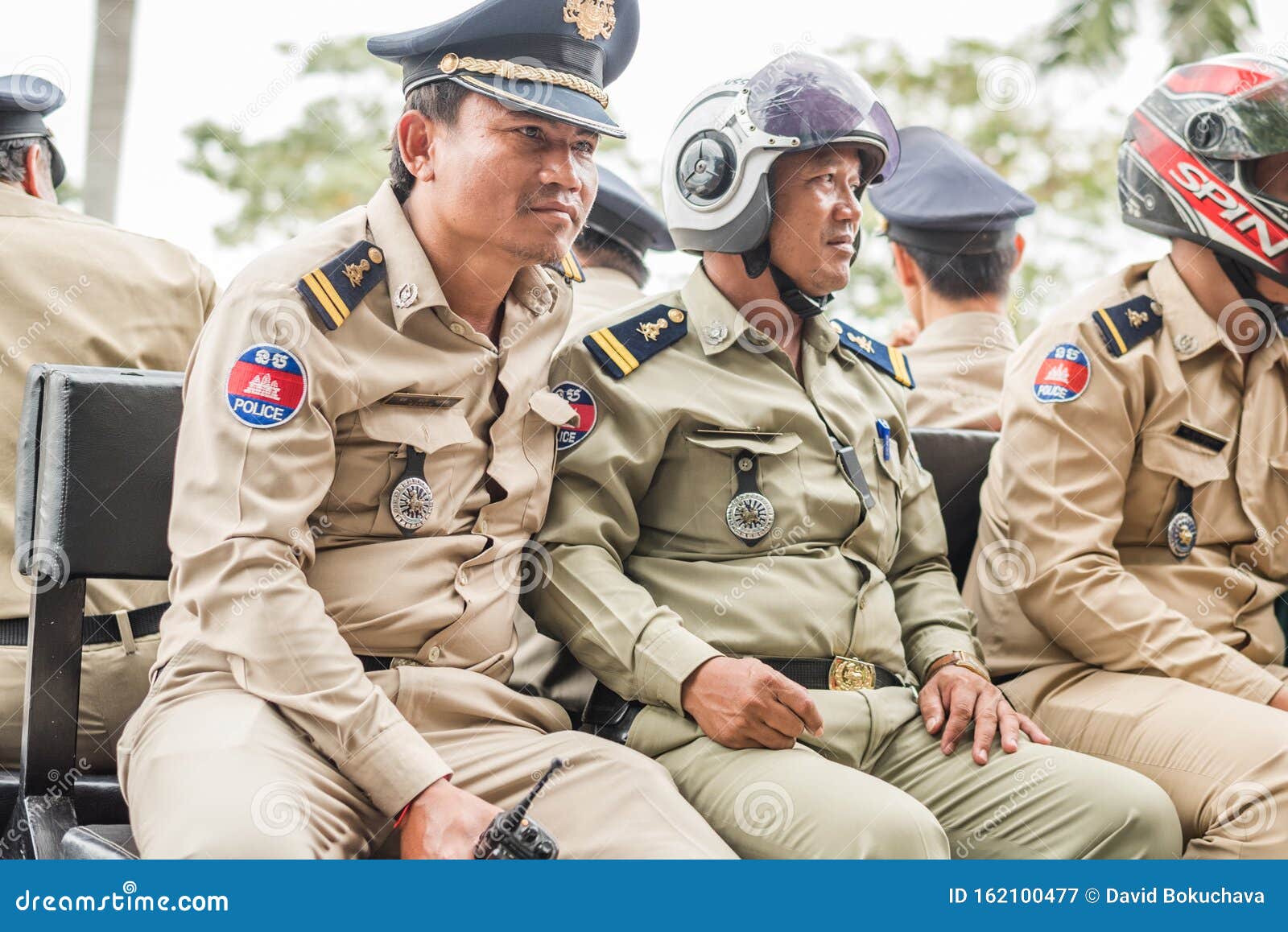 tourist police phnom penh