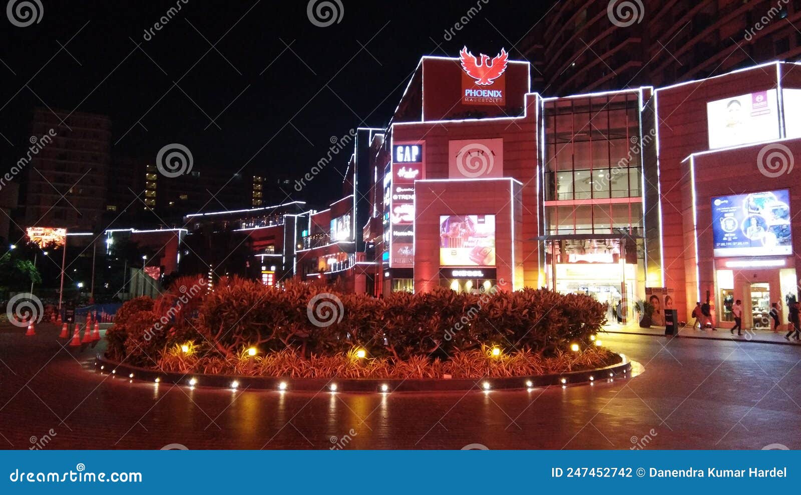 VR Mall In Chennai Editorial Photo CartoonDealer 192479553 vr-mall-in-chennai-editorial-photo-cartoondealer-192479553