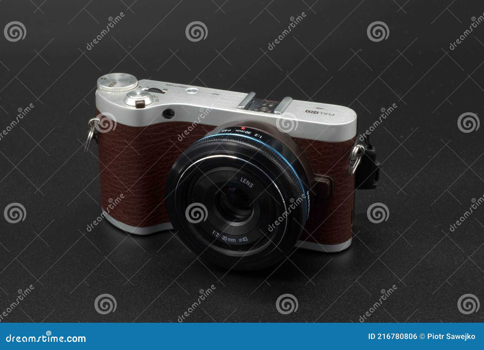 photo camera plastic black lens