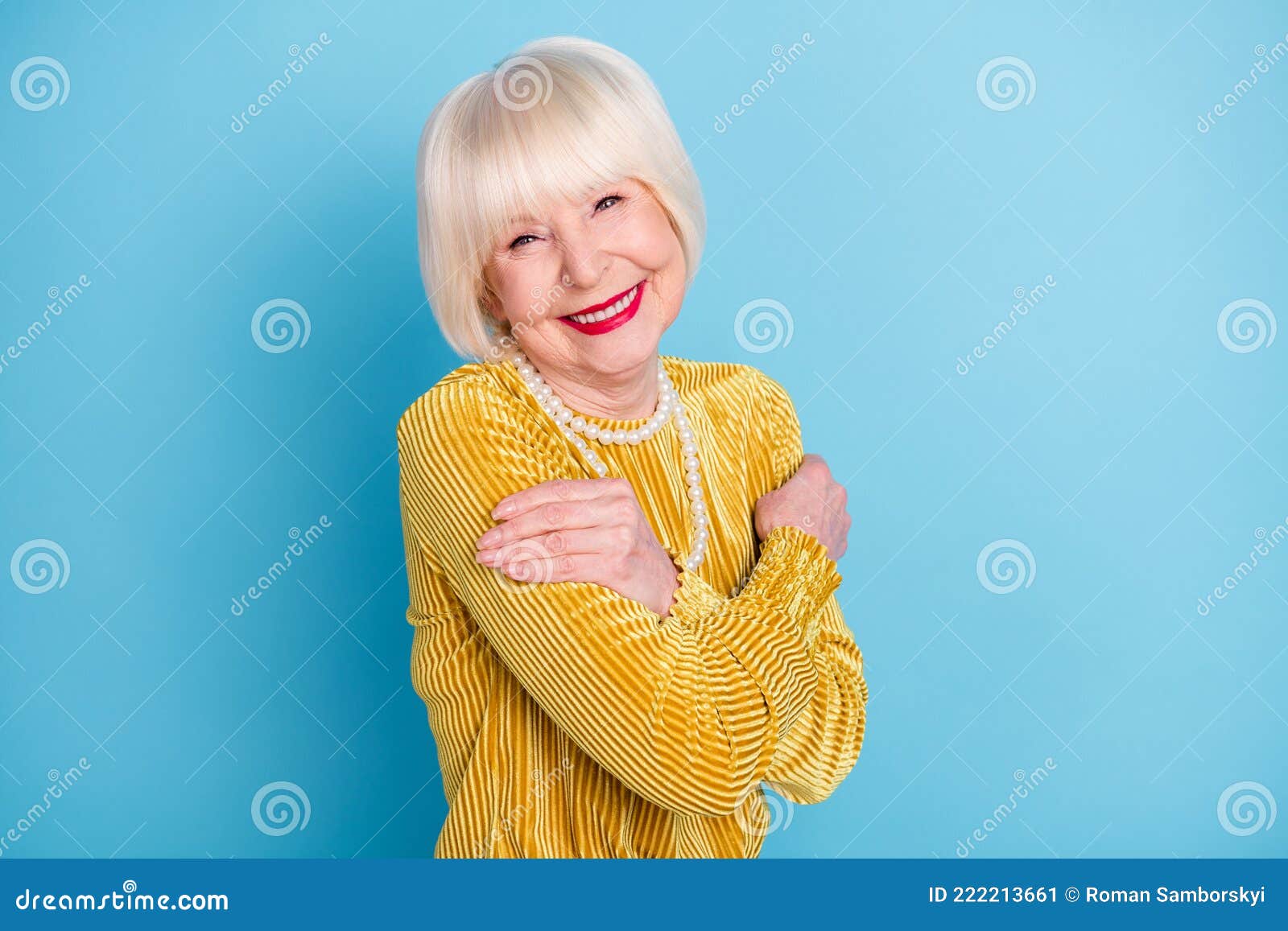 Blond Shorthair big beautiful woman-Granny by juvenile Lad