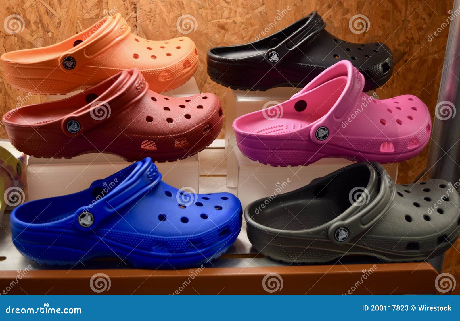 black and orange crocs