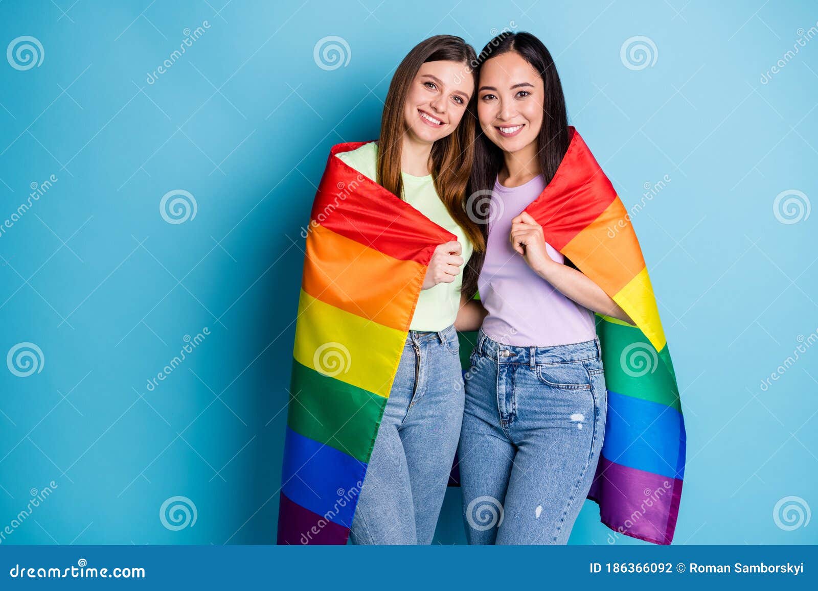 Photo Of Cute Pretty Lesbians Couple Ladies Celebrate