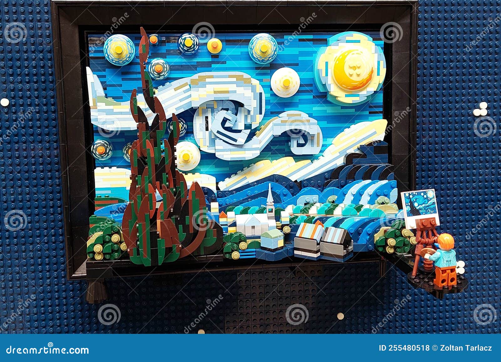 Photo De La Version Lego Du Célèbre Tableau La Nuit étoilée Par Vincent Van  Gogh Photo stock éditorial - Image du montré, jérôme: 255480518