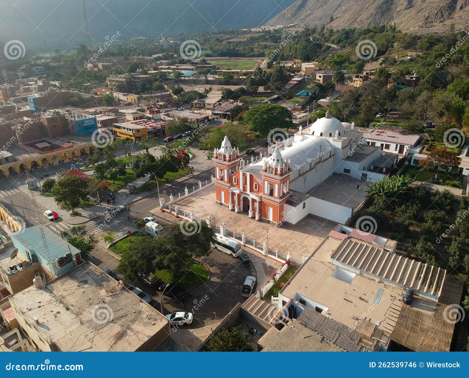 plaza de armas de lunahuana, pe