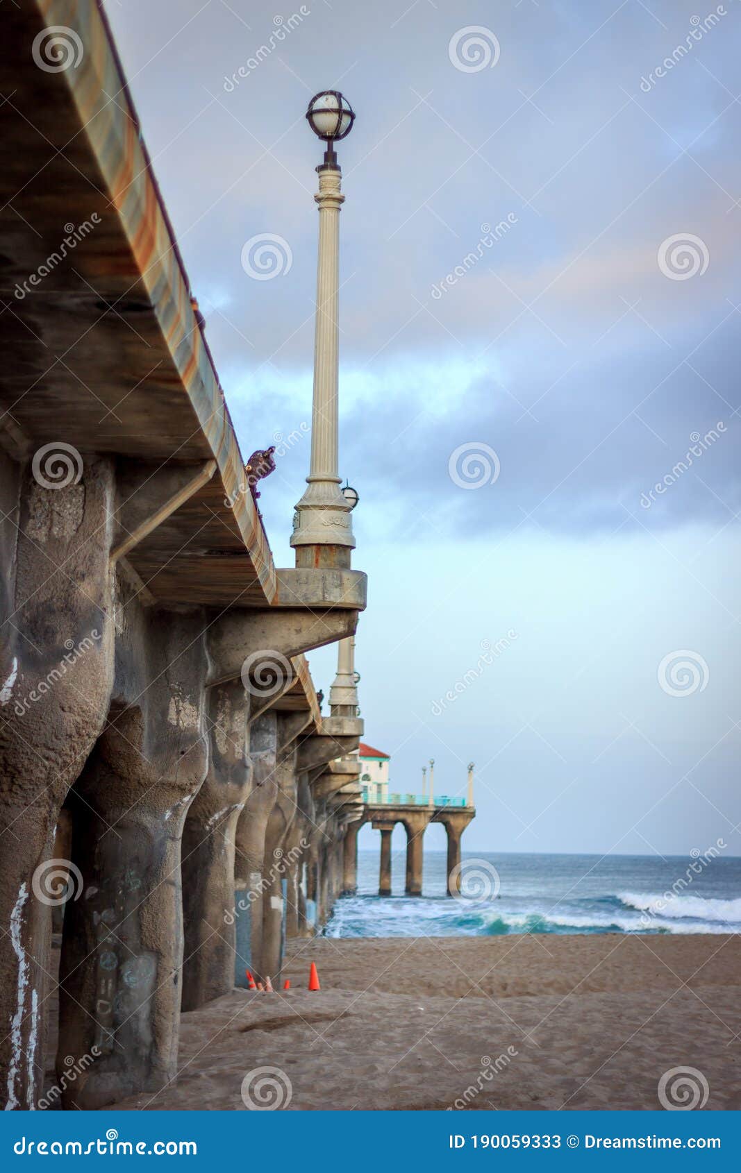 hermosa beach pier