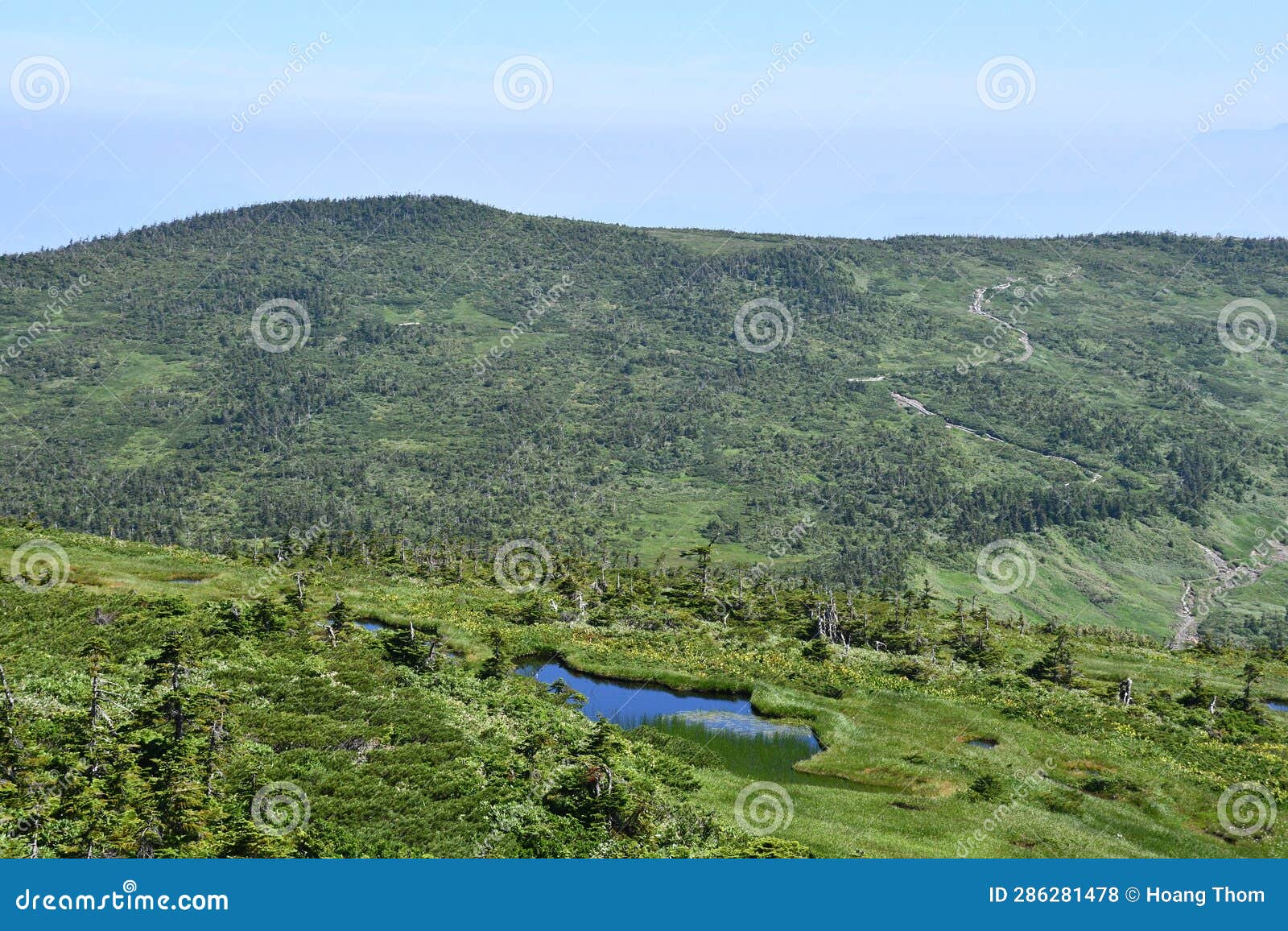 m.t west azuma yamagata prefecture ?japan's 100 famous mountains)