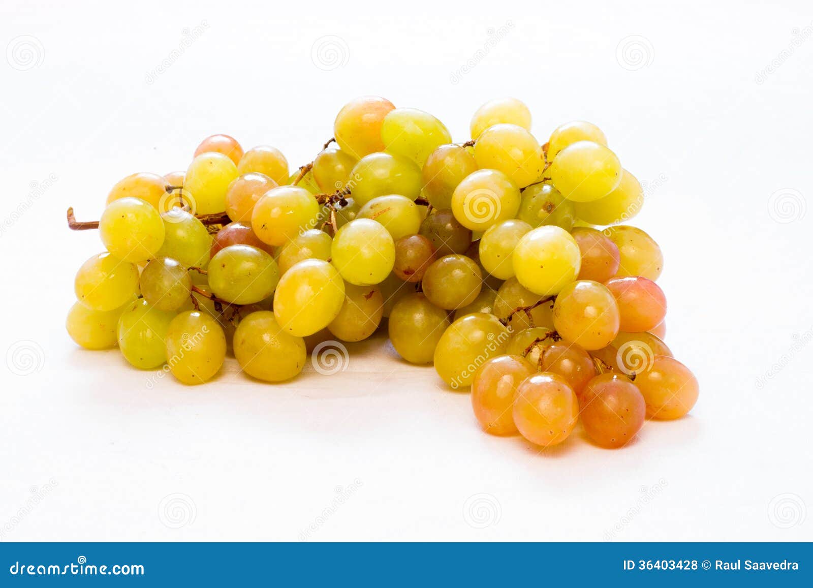 photograph of grapes