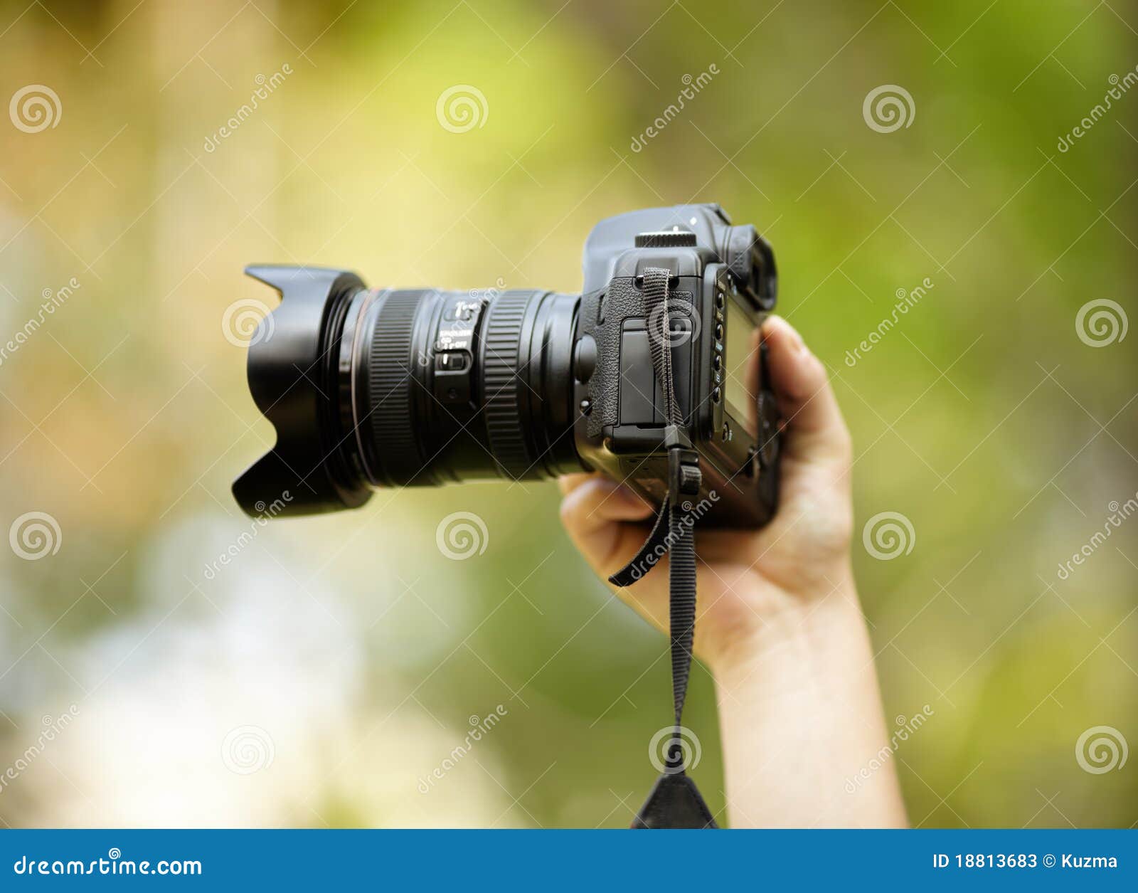 Photographer stock image. Image of focus, people, freelancer 18813683