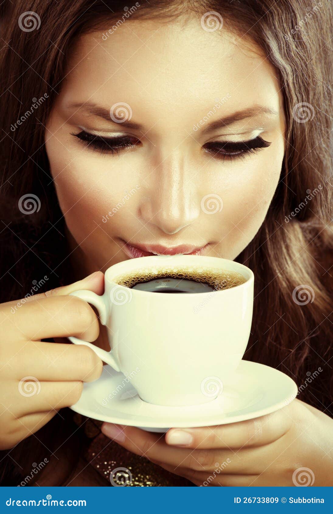Pięknej Dziewczyny Target3070 Kawa Lub Herbata Obraz Stock Obraz Złożonej Z Piękny 