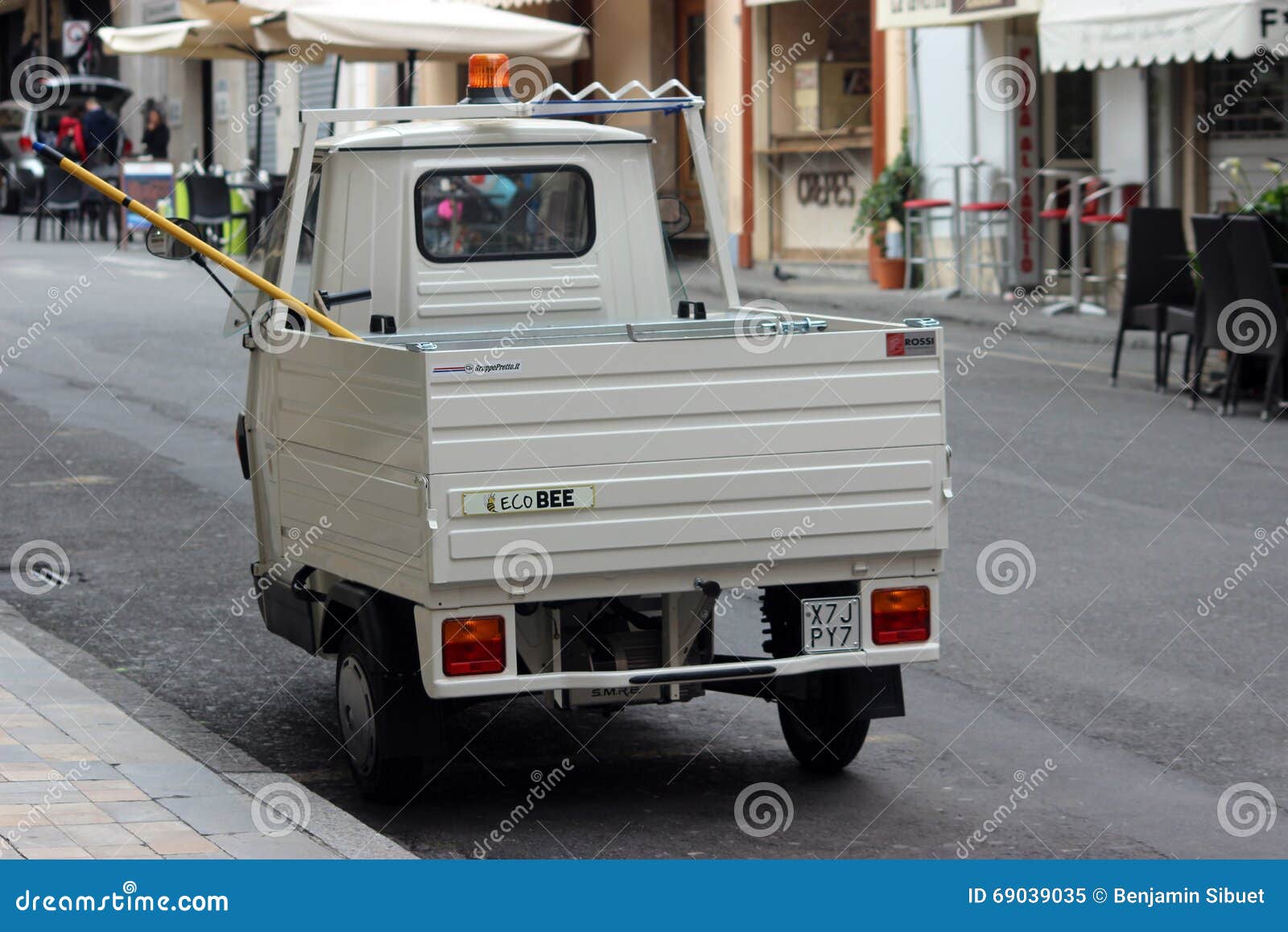 Piaggio APE 50 Van editorial image. Image of small, outside - 69039035